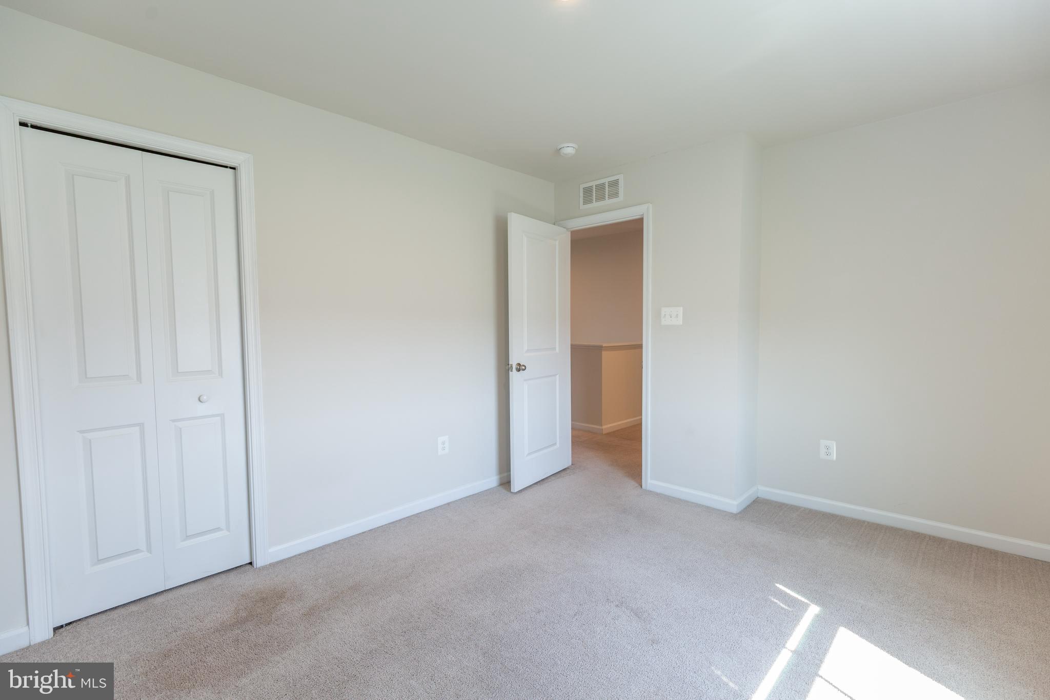 CHANDLERS GLEN - Residential Lease