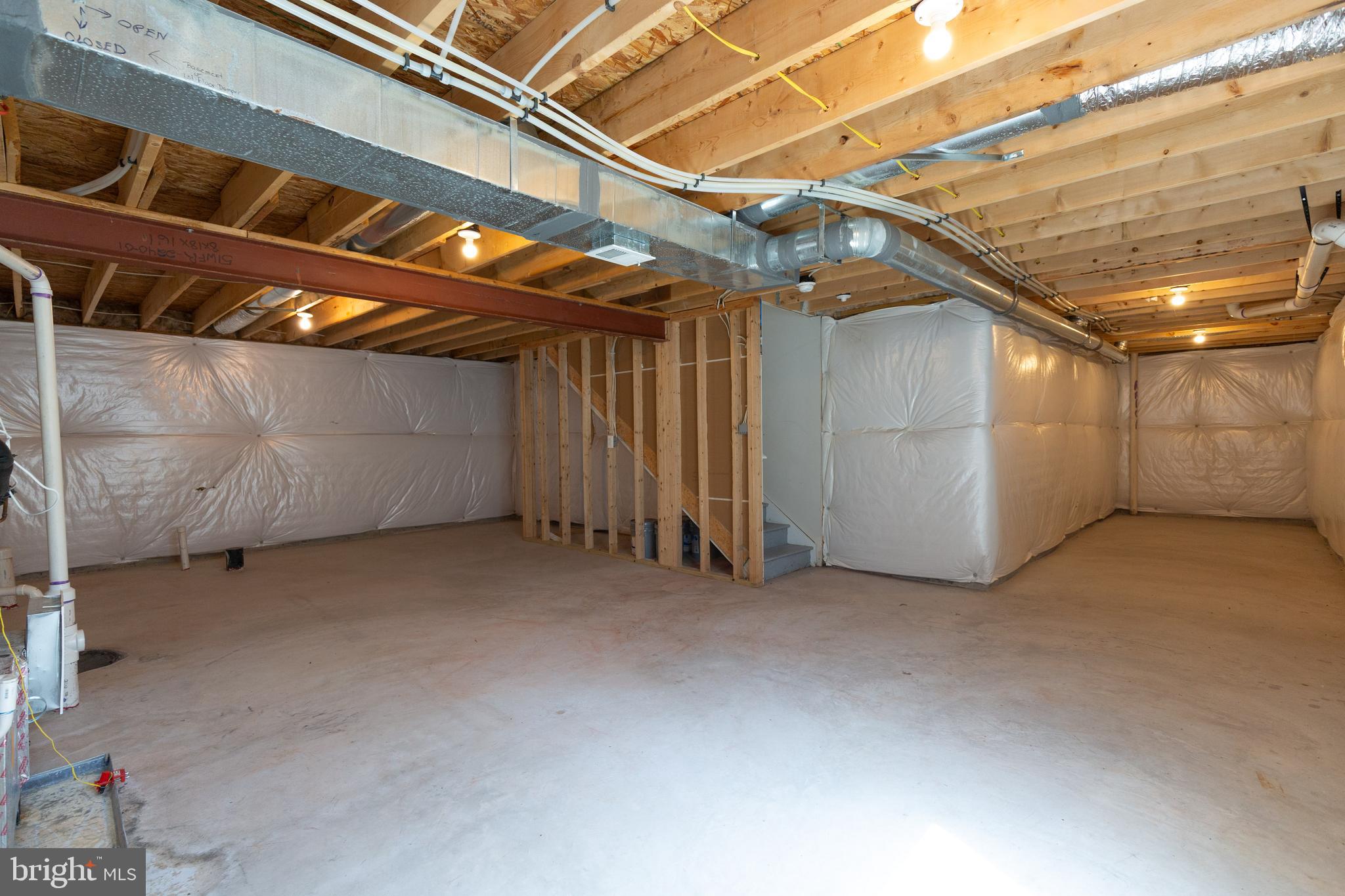 CHANDLERS GLEN - Residential Lease