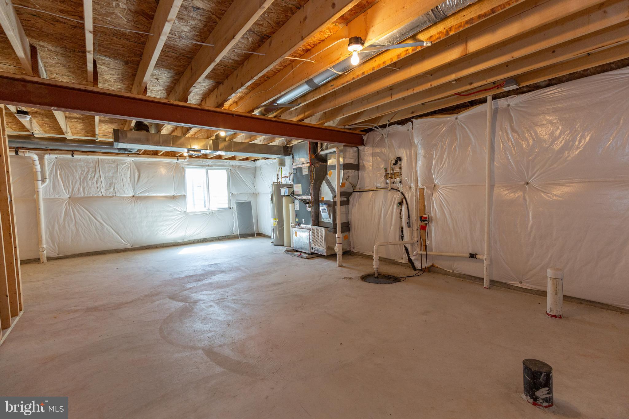 CHANDLERS GLEN - Residential Lease