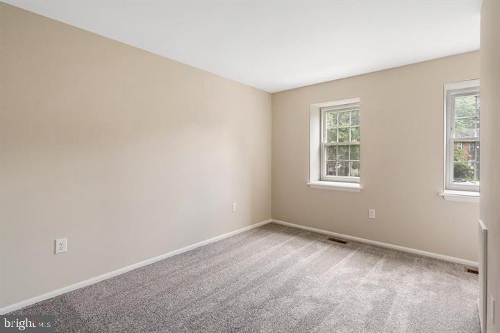 CROMWELL STATION - Residential