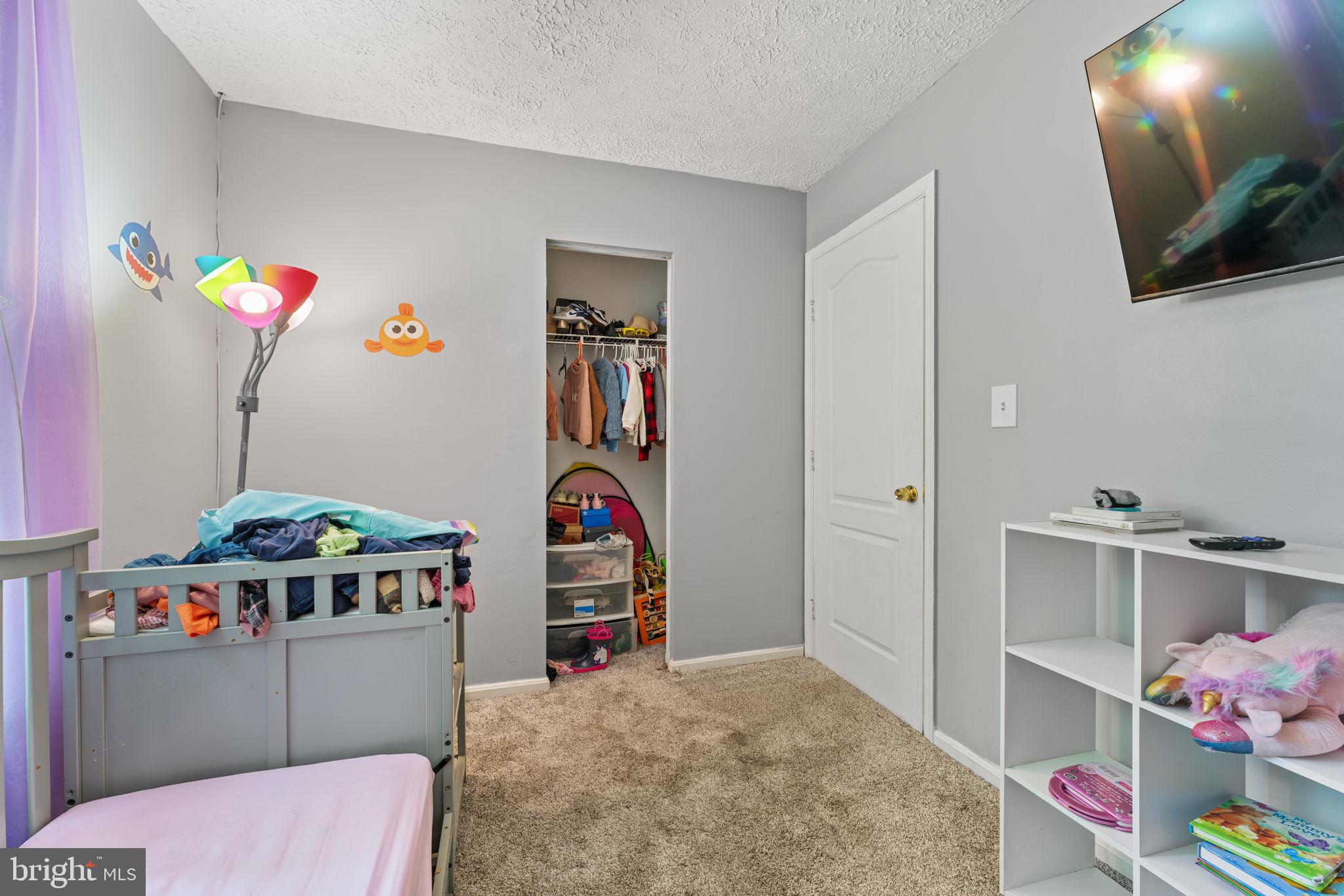 MARLBORO MEADOWS - Residential