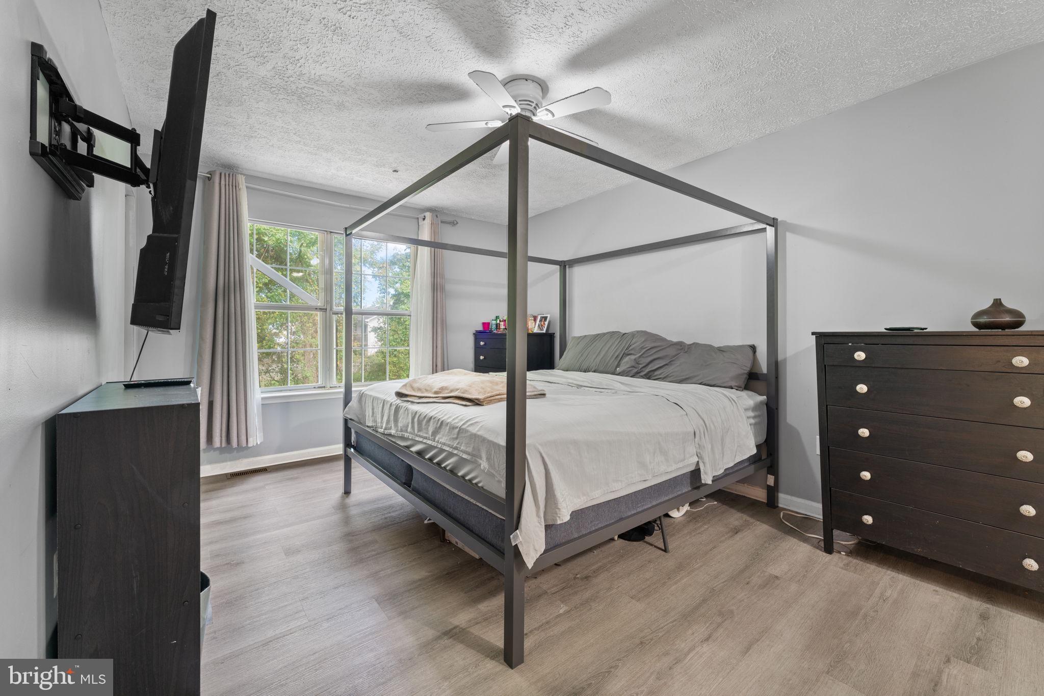 MARLBORO MEADOWS - Residential