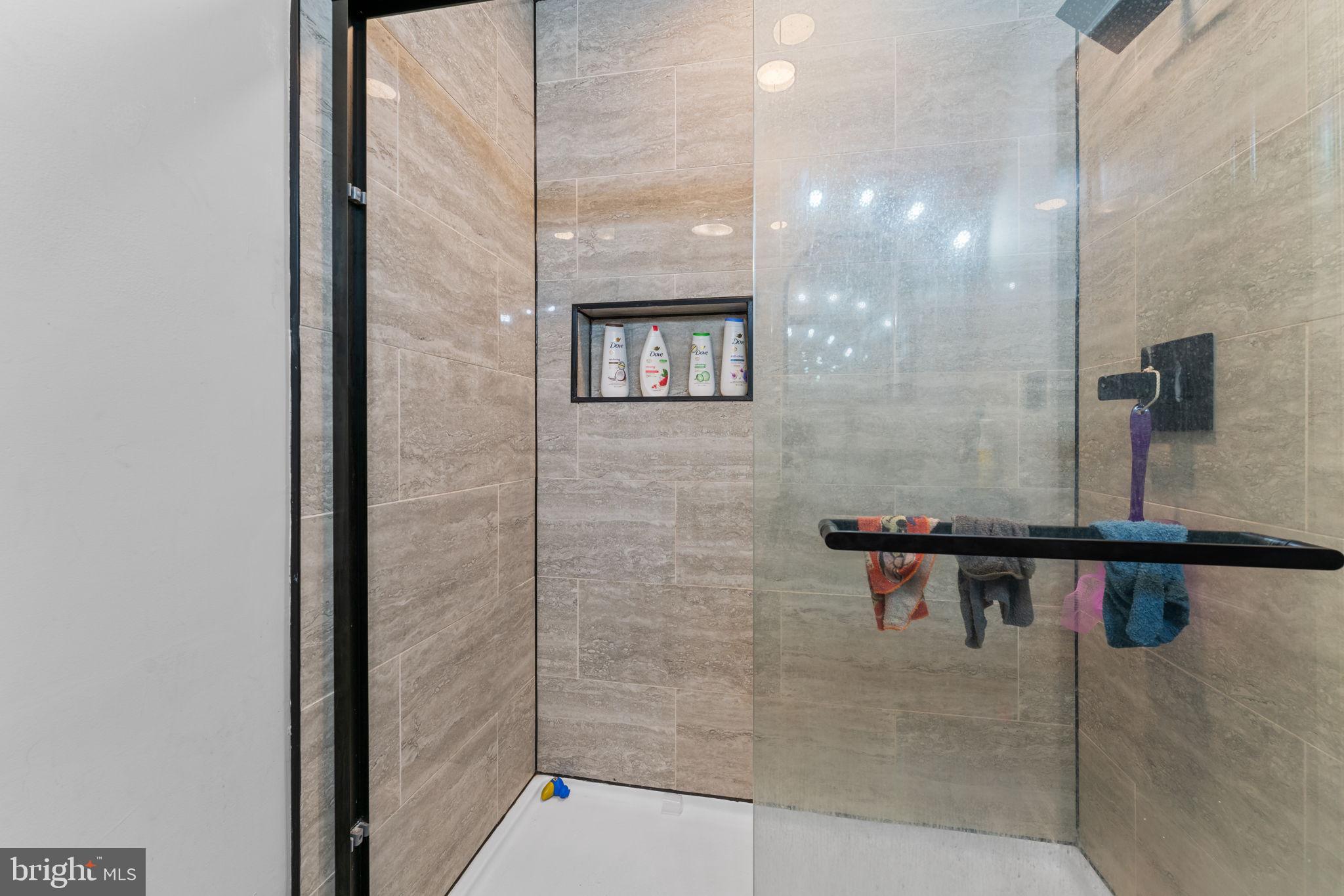 MARLBORO MEADOWS - Residential