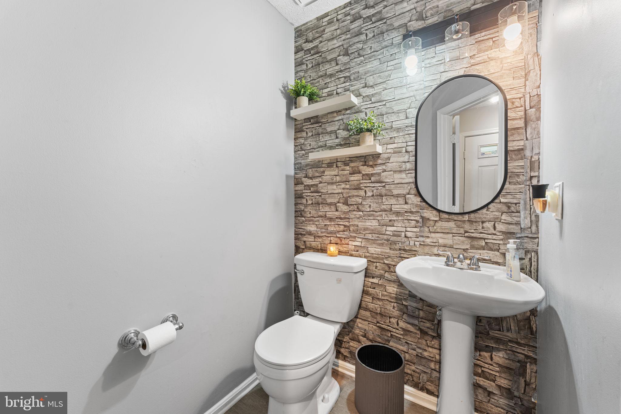 MARLBORO MEADOWS - Residential