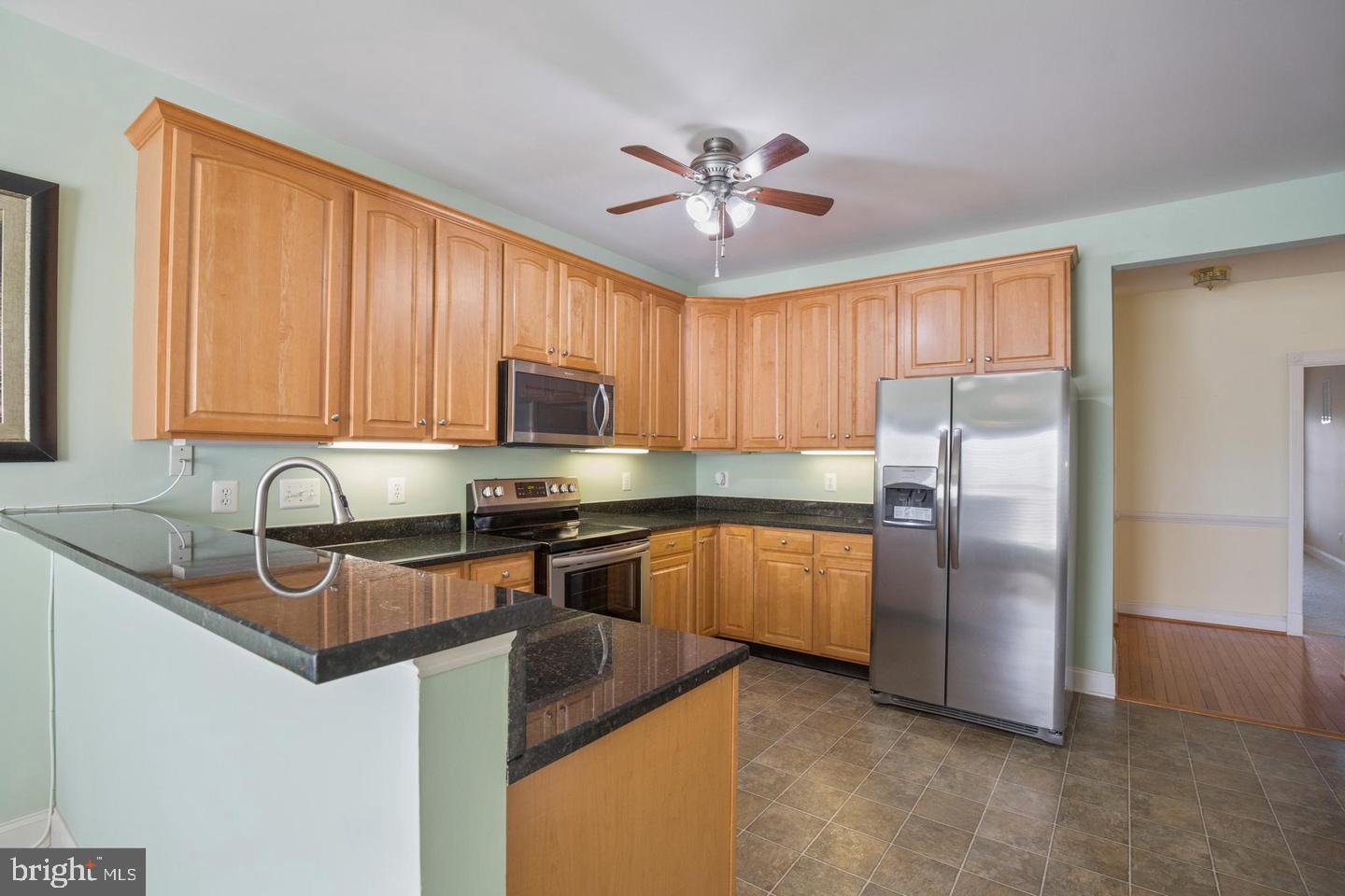 SOUTH RIDING - Residential Lease