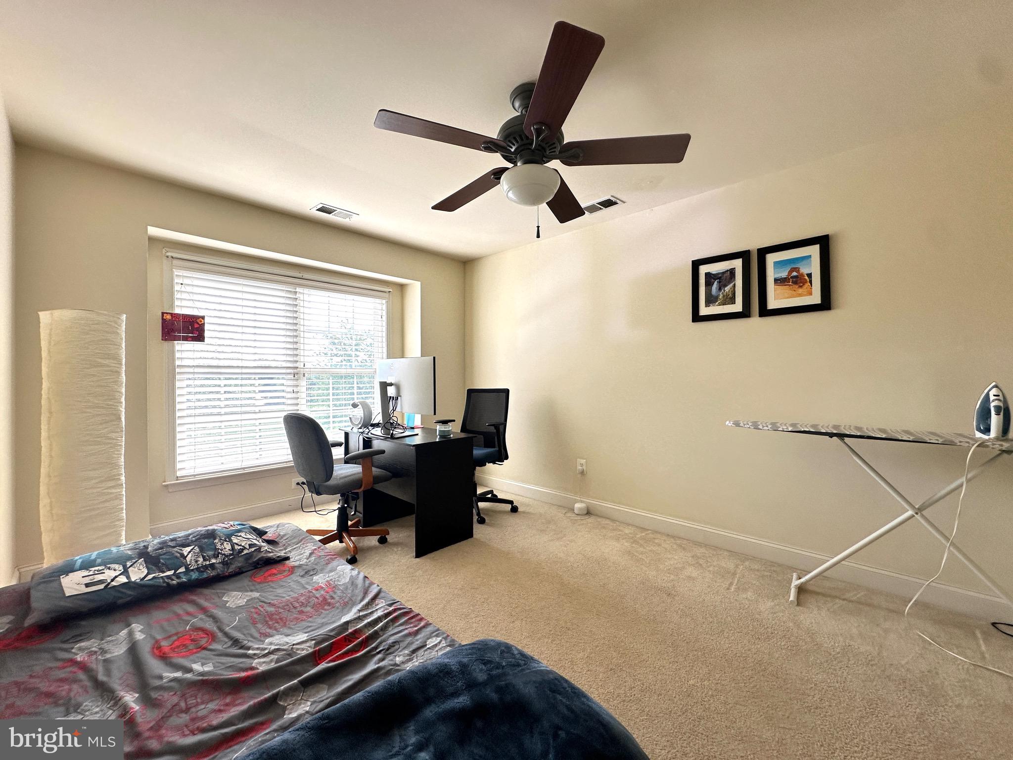 SOUTH RIDING - Residential Lease