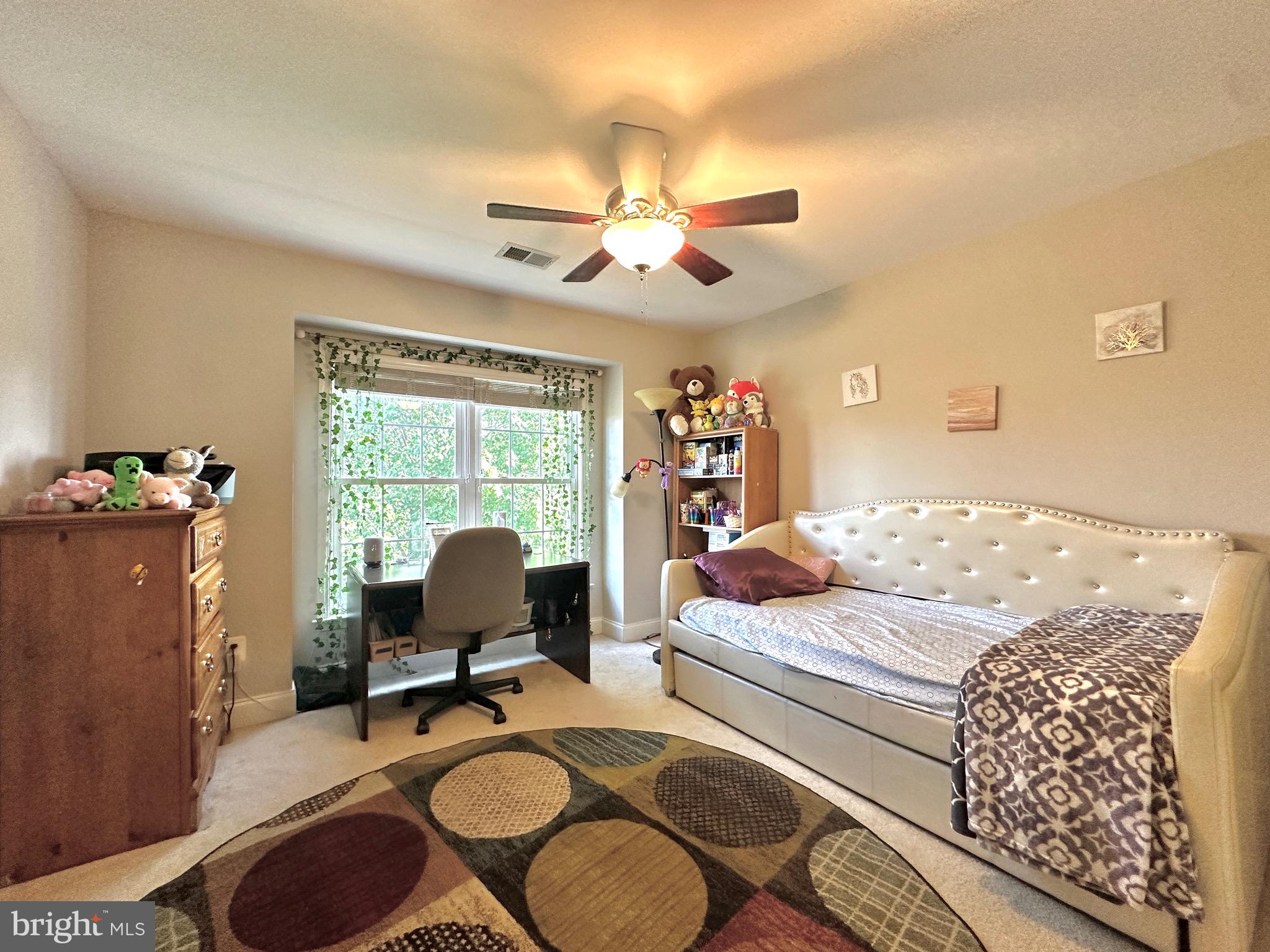 SOUTH RIDING - Residential Lease