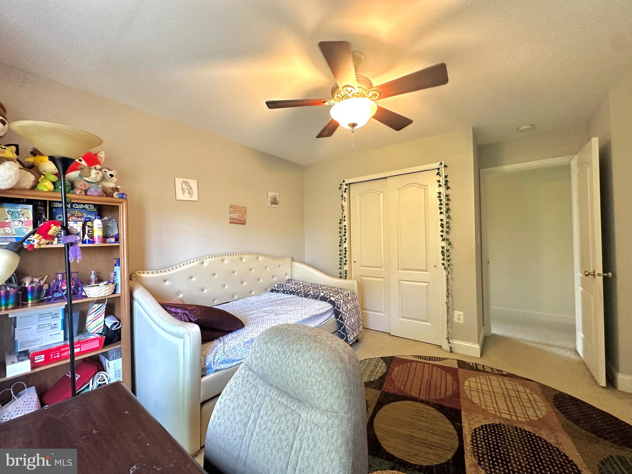 SOUTH RIDING - Residential Lease