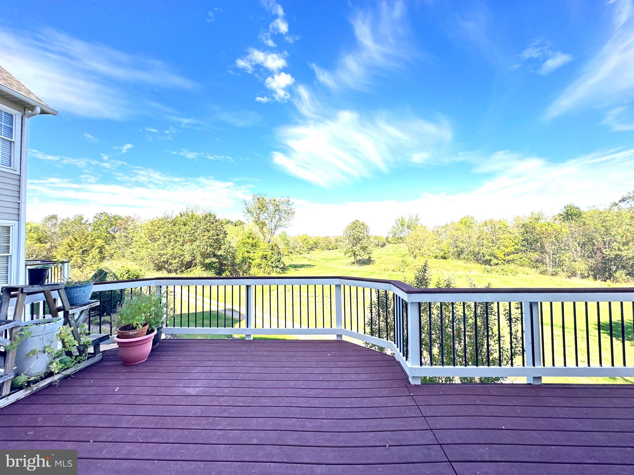 SOUTH RIDING - Residential Lease