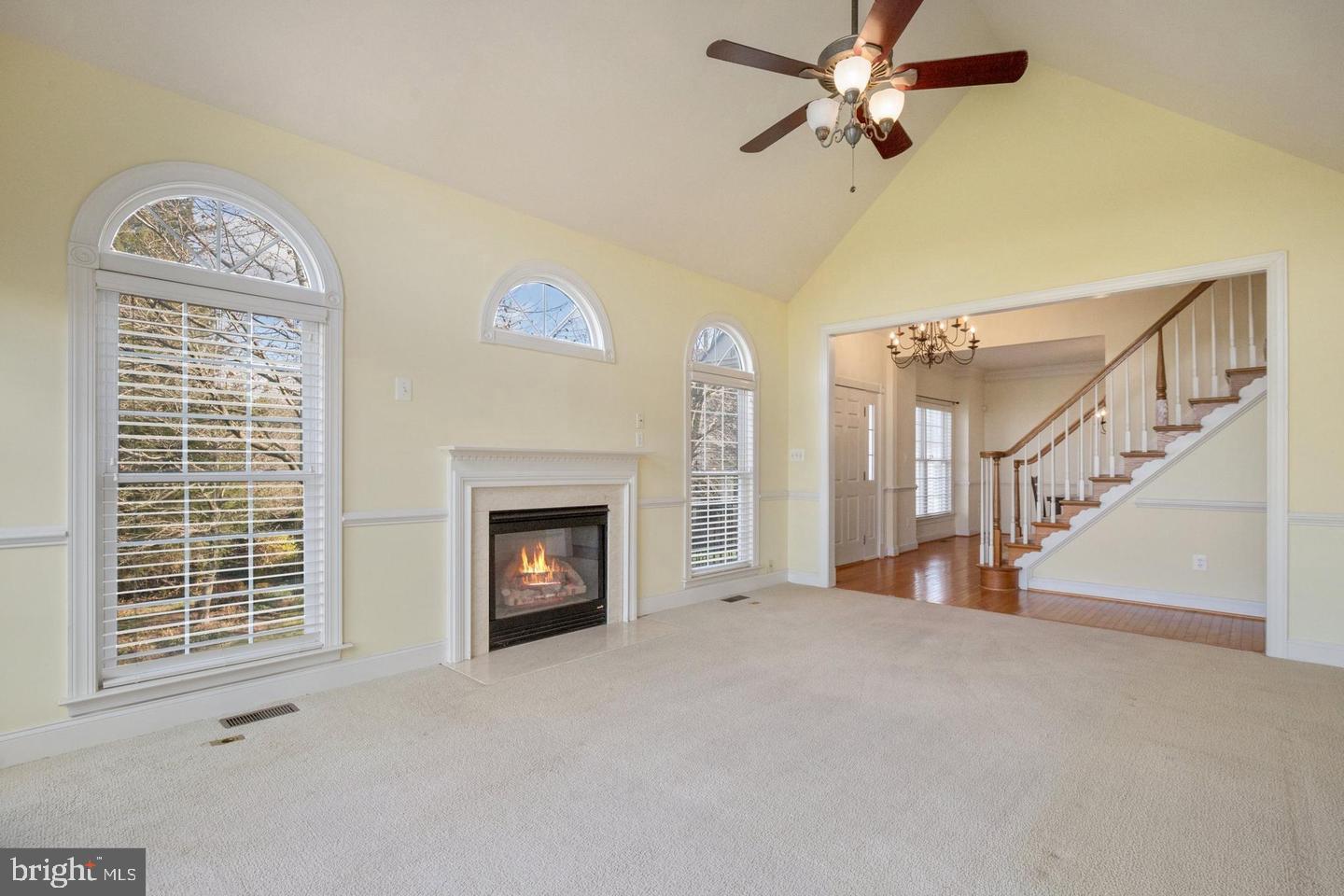 SOUTH RIDING - Residential Lease