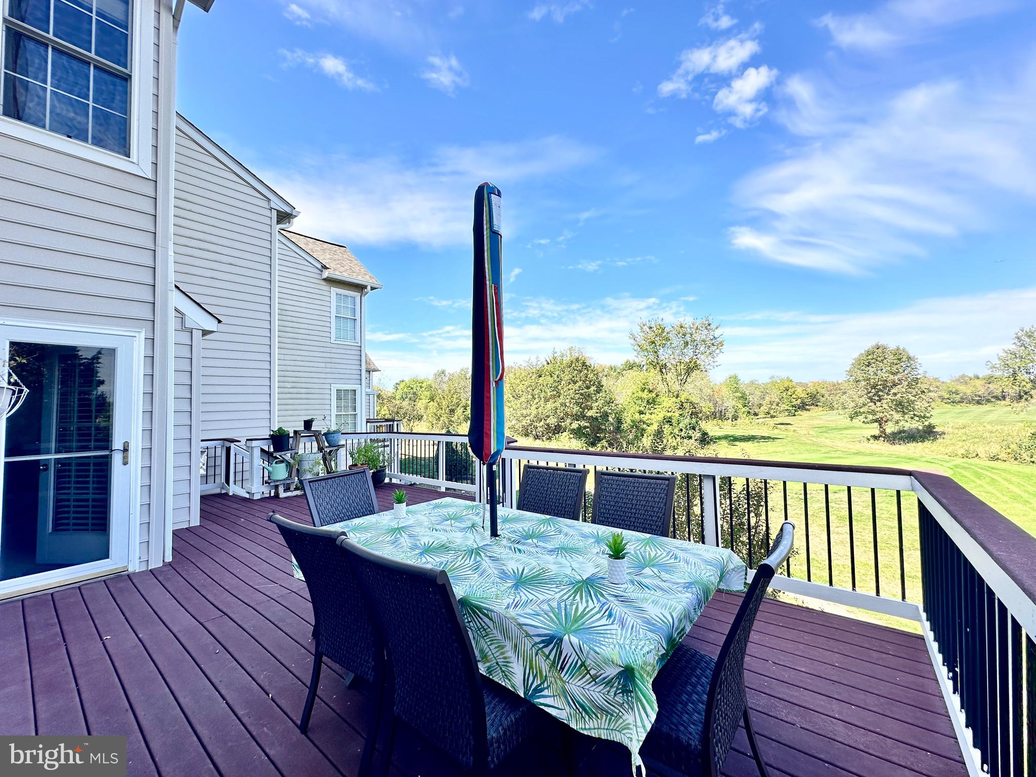 SOUTH RIDING - Residential Lease