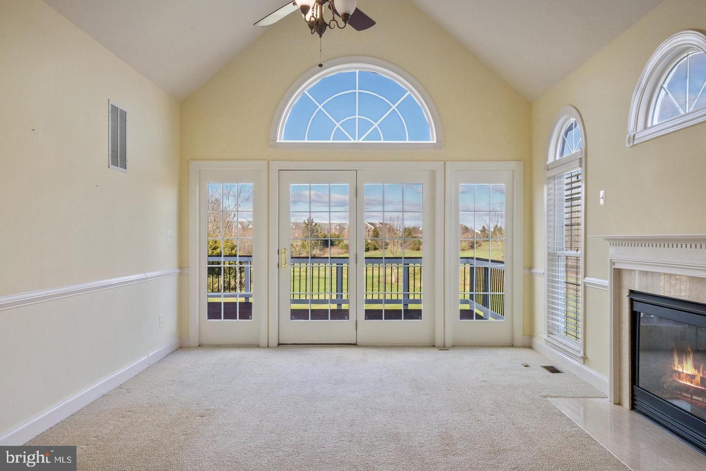 SOUTH RIDING - Residential Lease