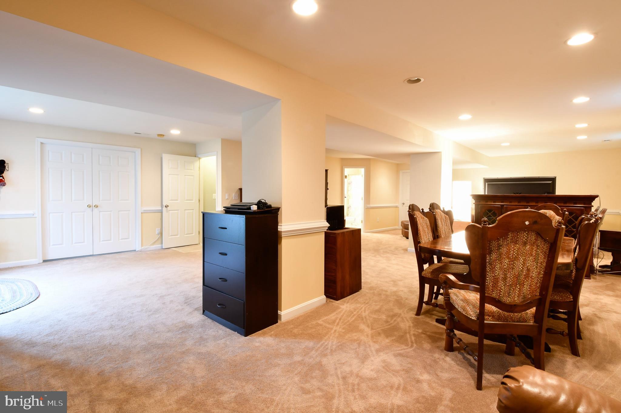 VIRGINIA HERITAGE - Residential