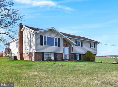 Photo of 20 Bomberger Road, Lititz, PA 17543 (MLS # PALA2044756)