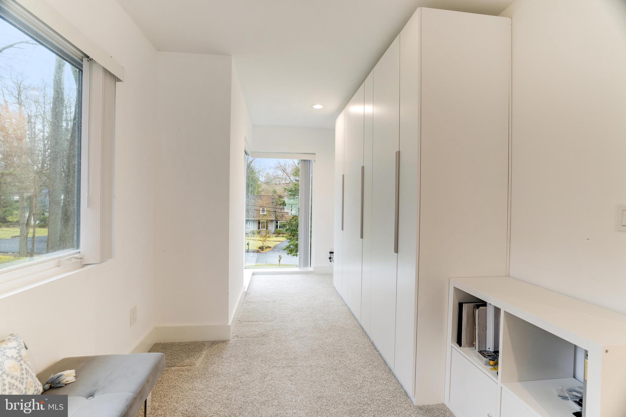 LUXMANOR - Residential