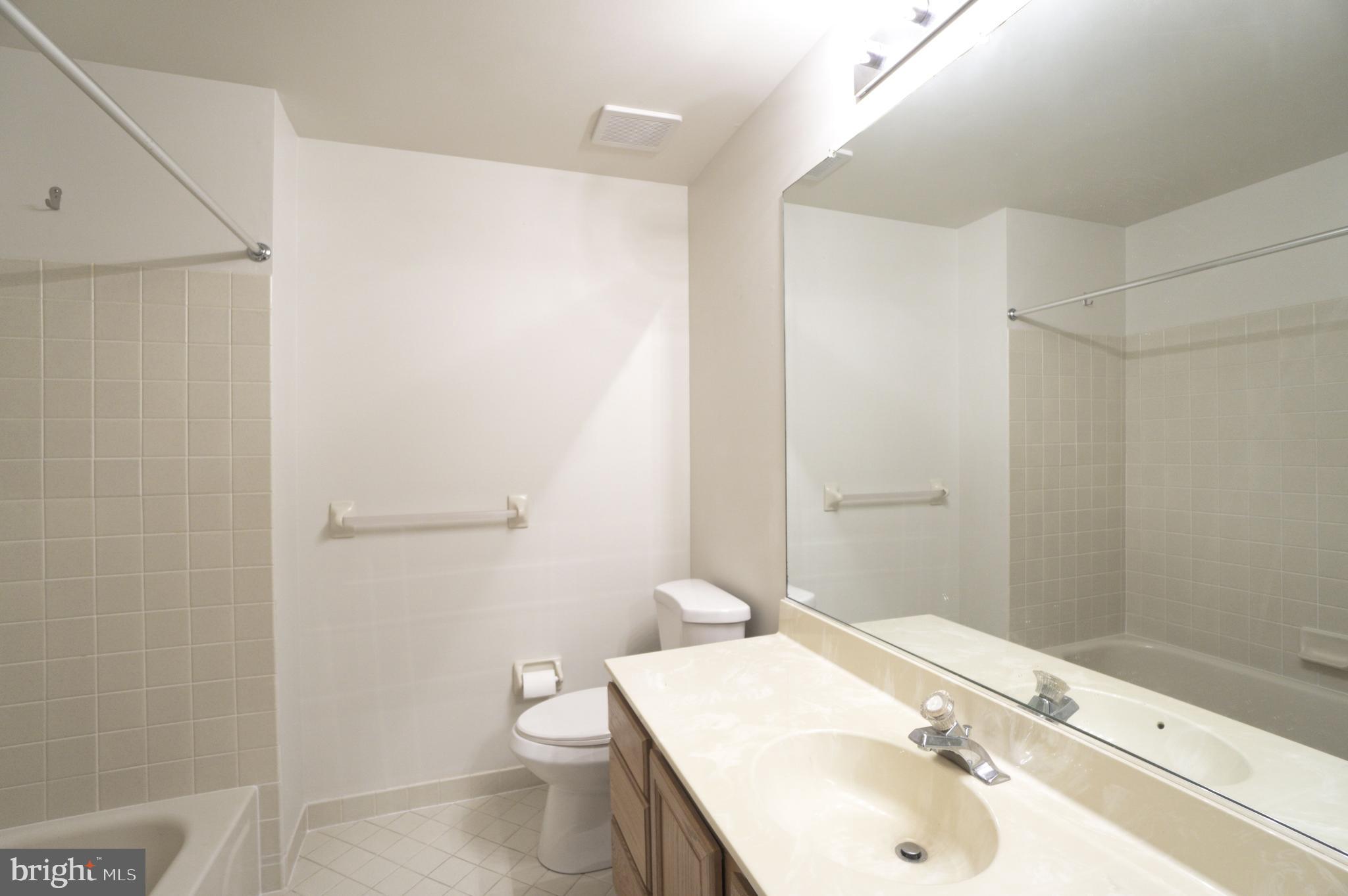 GWYNEDD POINTE - Residential Lease