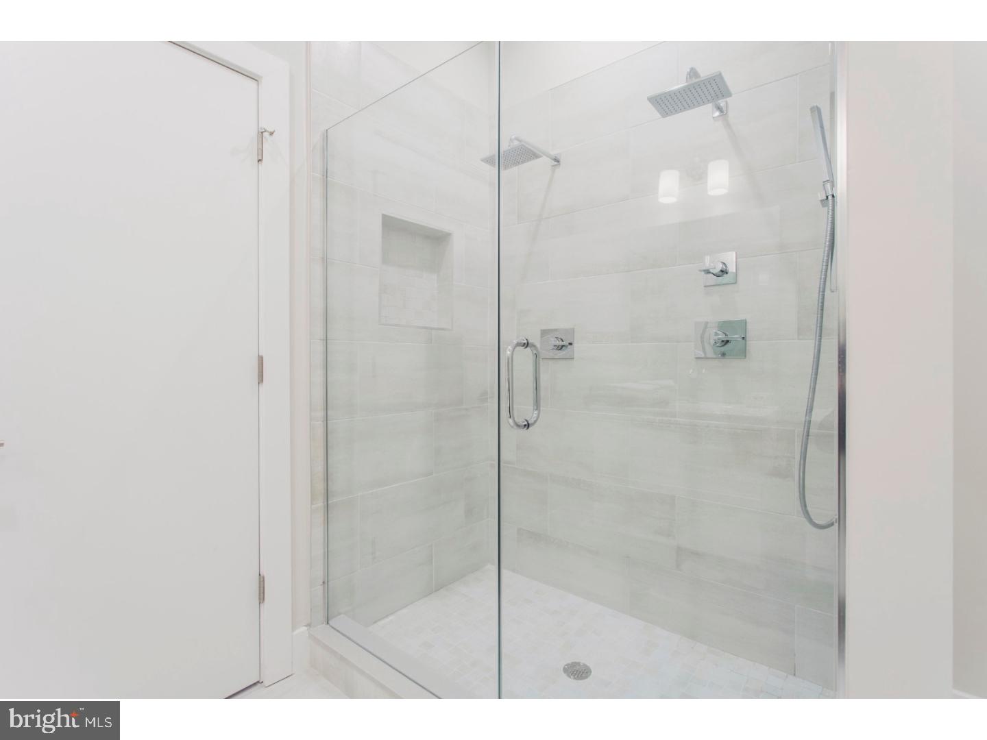 MANAYUNK - Residential