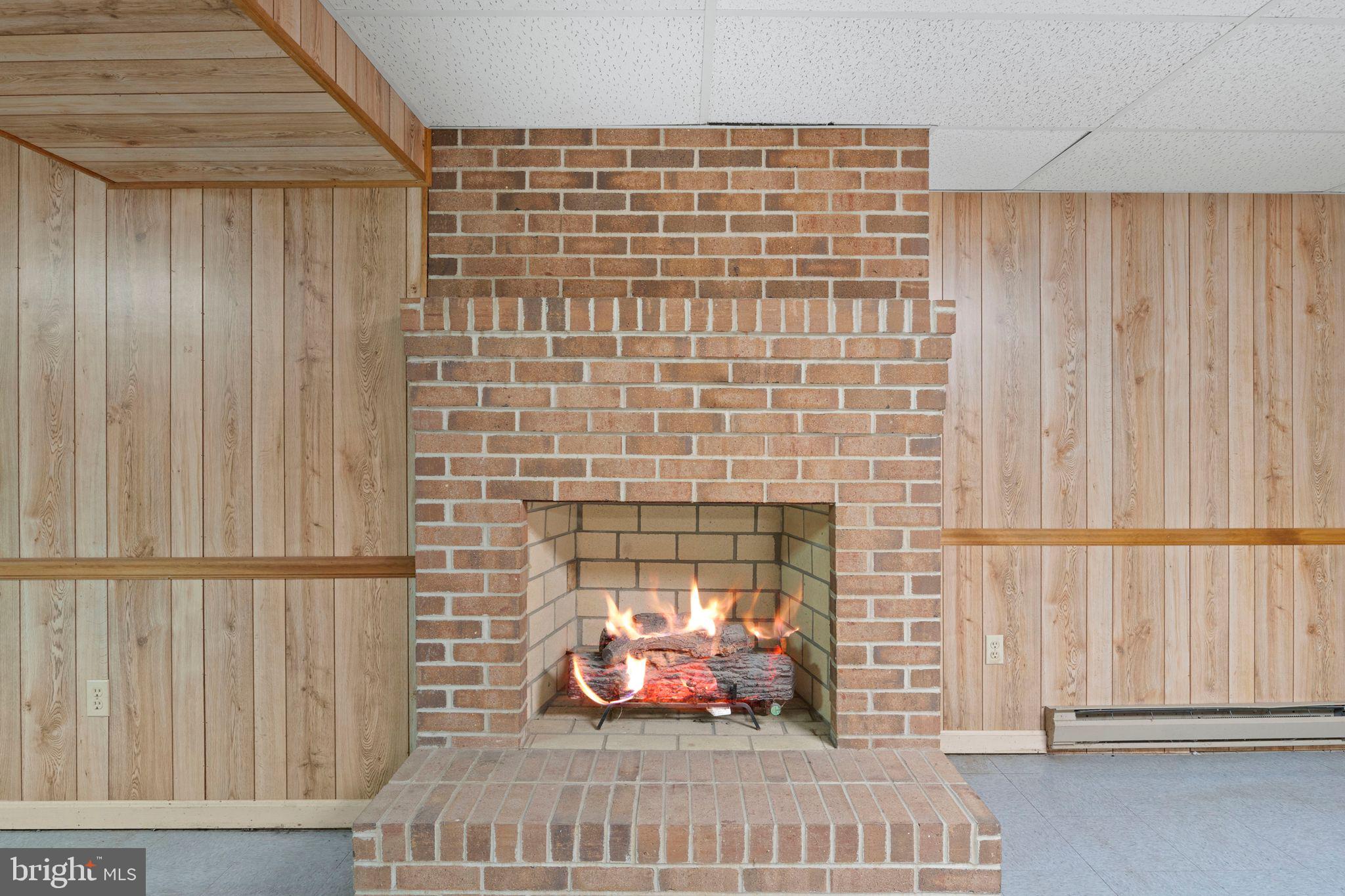 HELEN FARMETTES - Residential