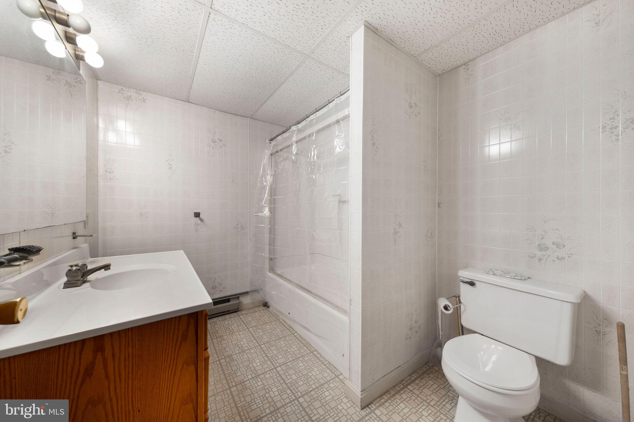 HELEN FARMETTES - Residential