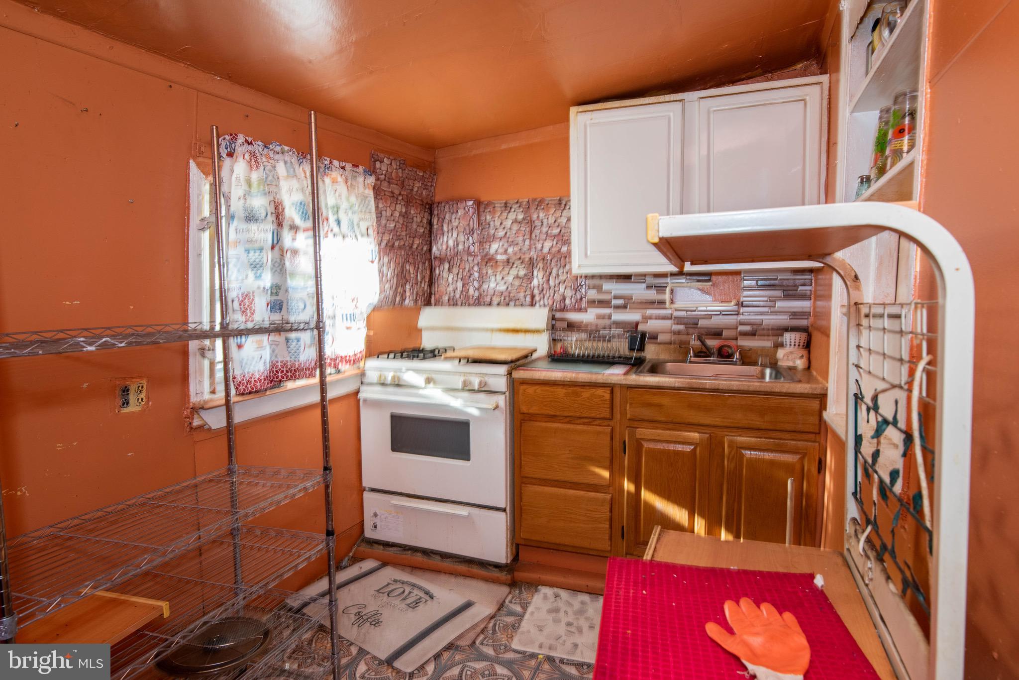 GERMANTOWN - Residential