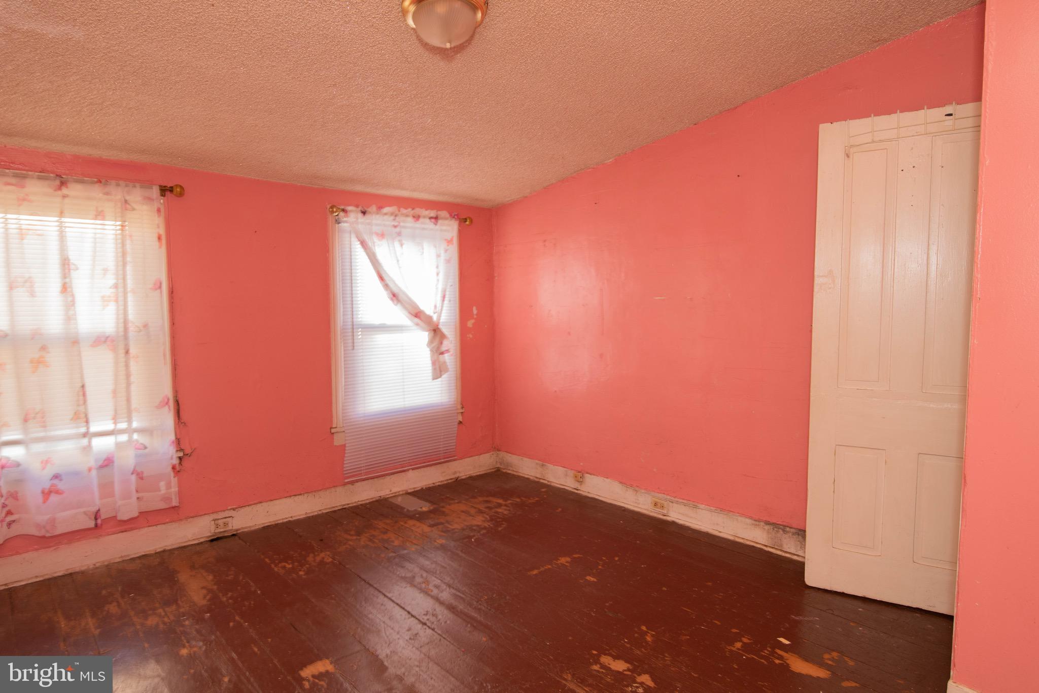 GERMANTOWN - Residential