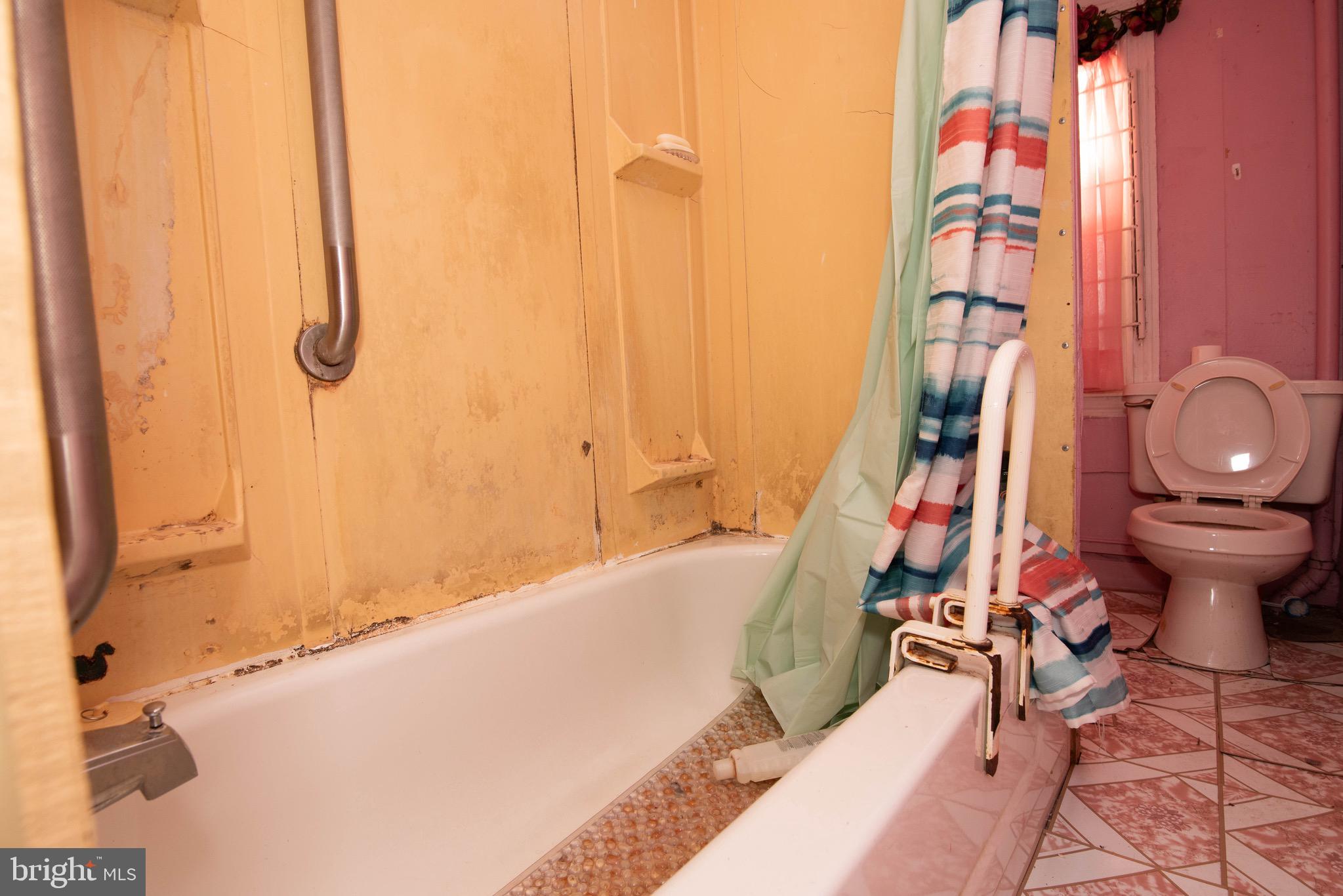 GERMANTOWN - Residential