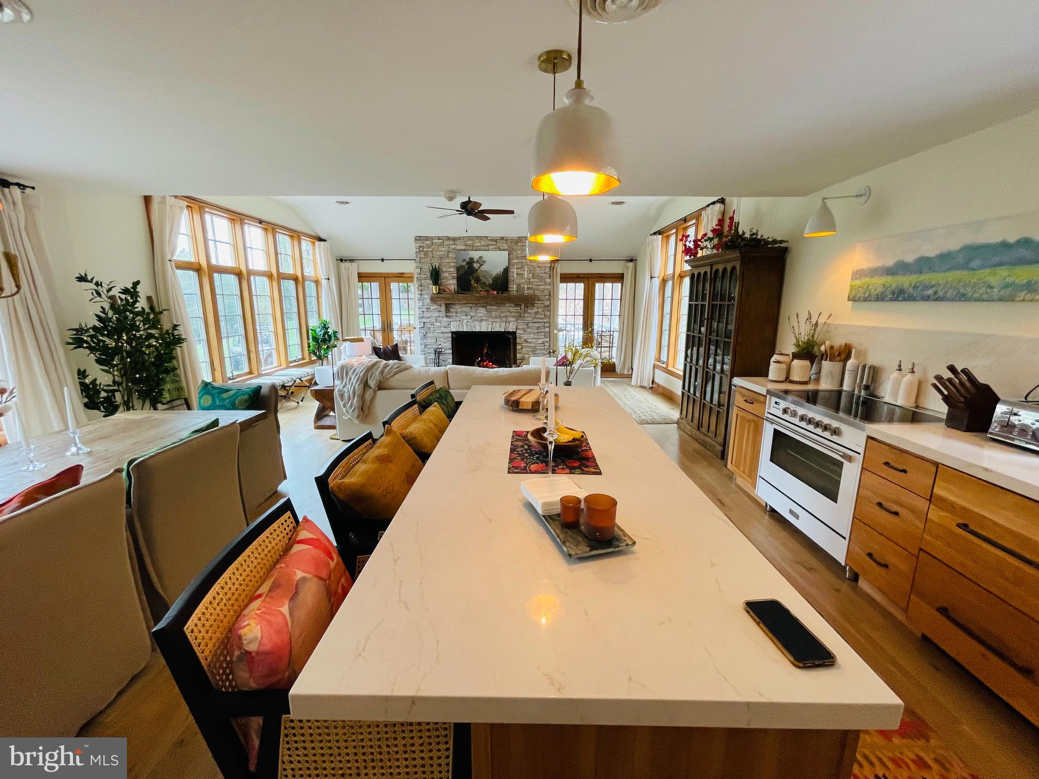 NONE AVAIBLE - Residential