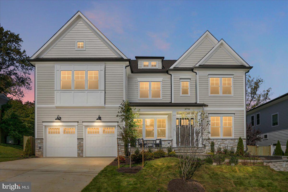 6716 VAN FLEET DRIVE