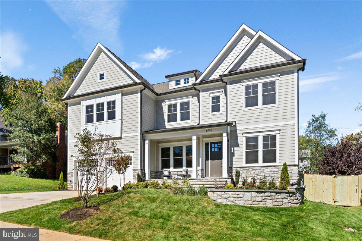 6716 VAN FLEET DRIVE