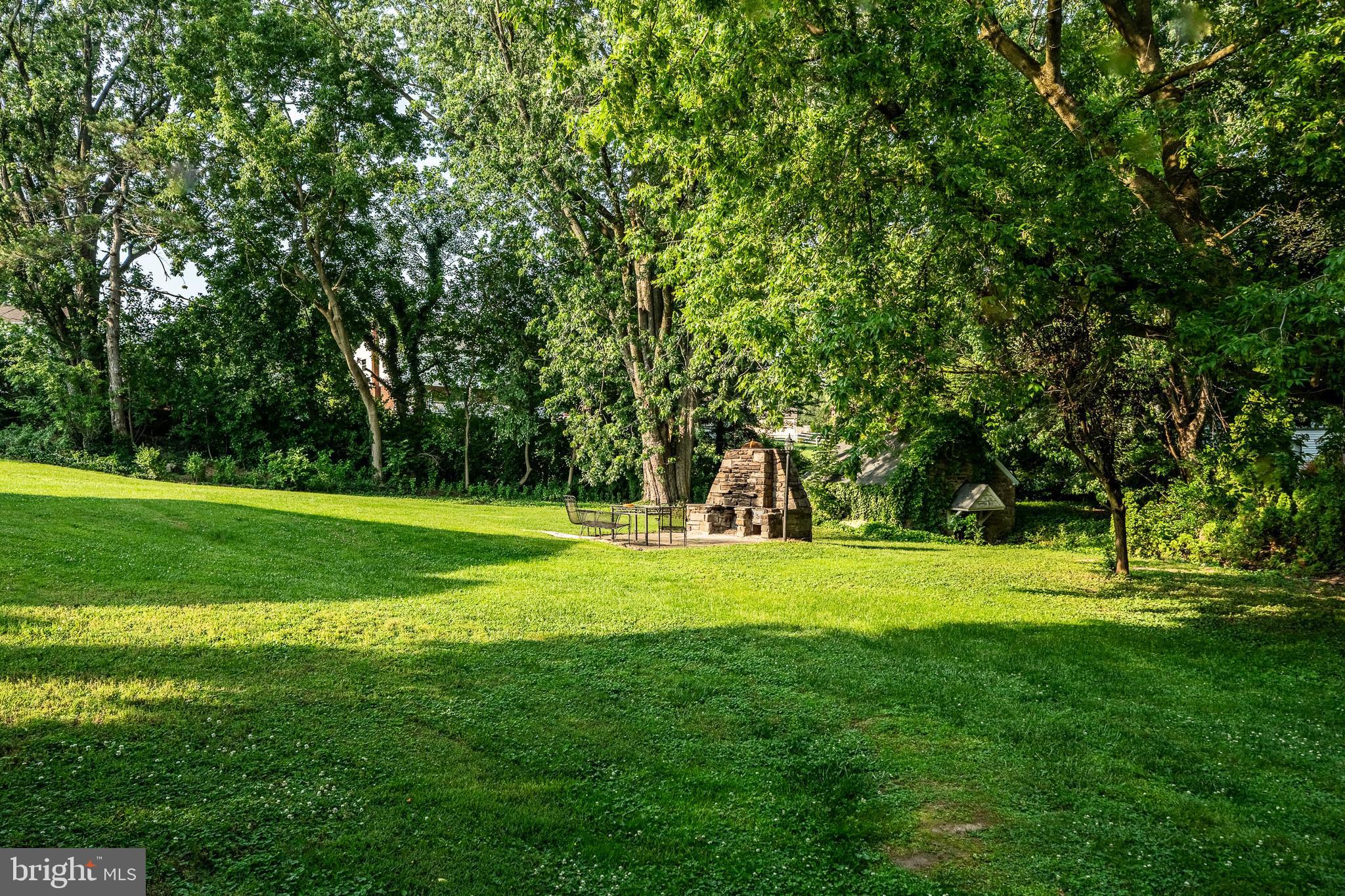 PLYMOUTH VALLEY - Residential