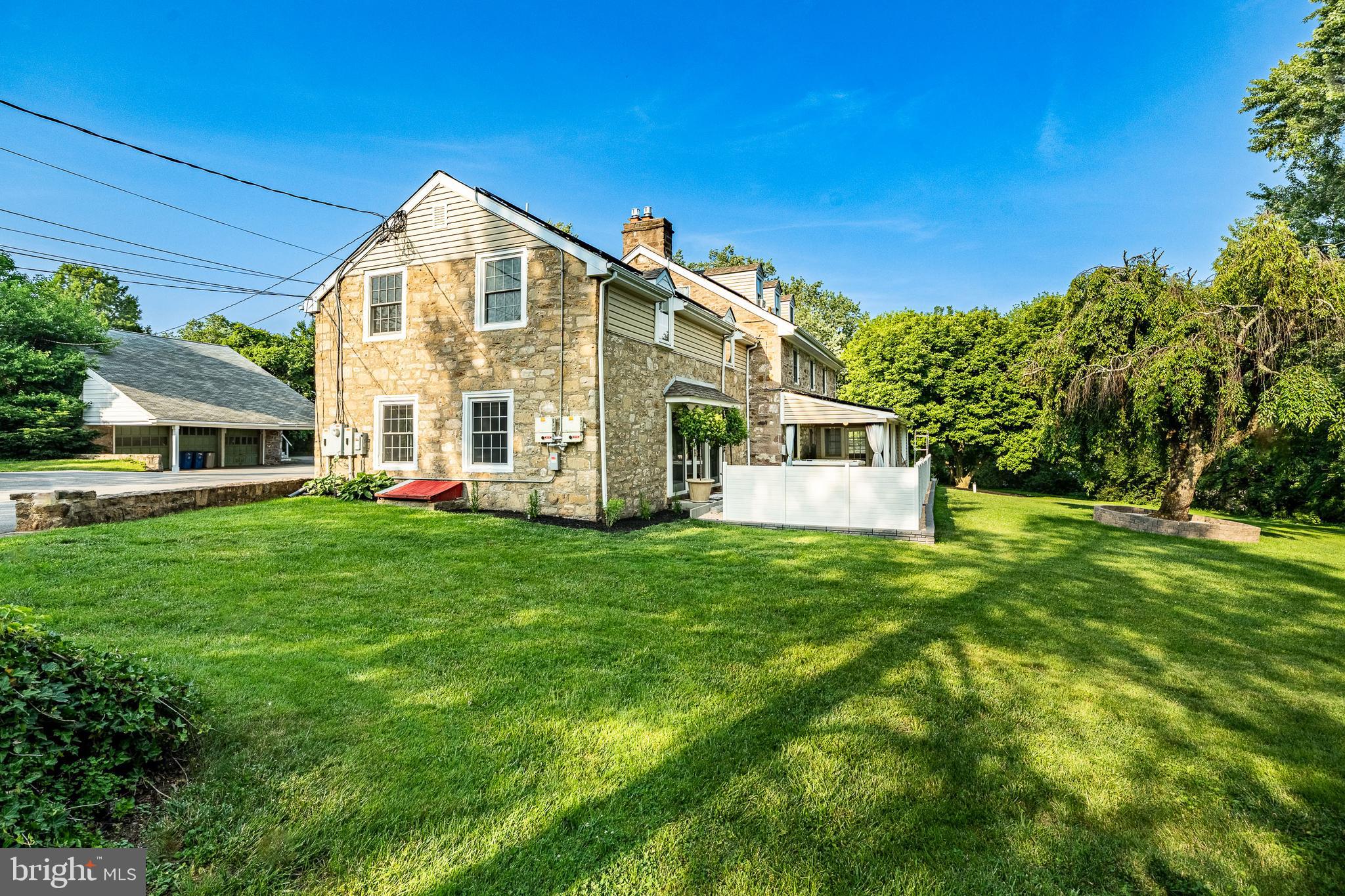 PLYMOUTH VALLEY - Residential