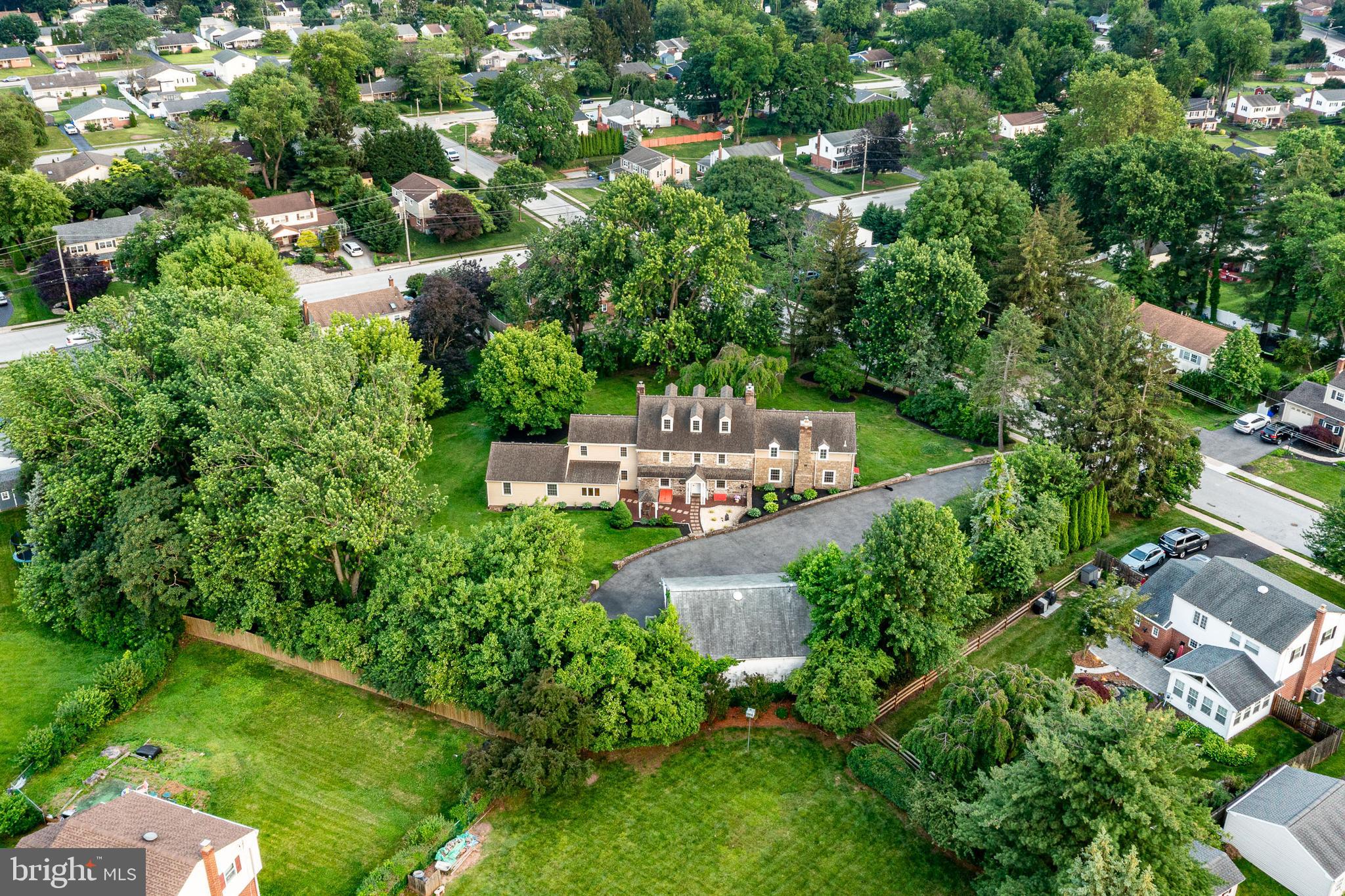 PLYMOUTH VALLEY - Residential