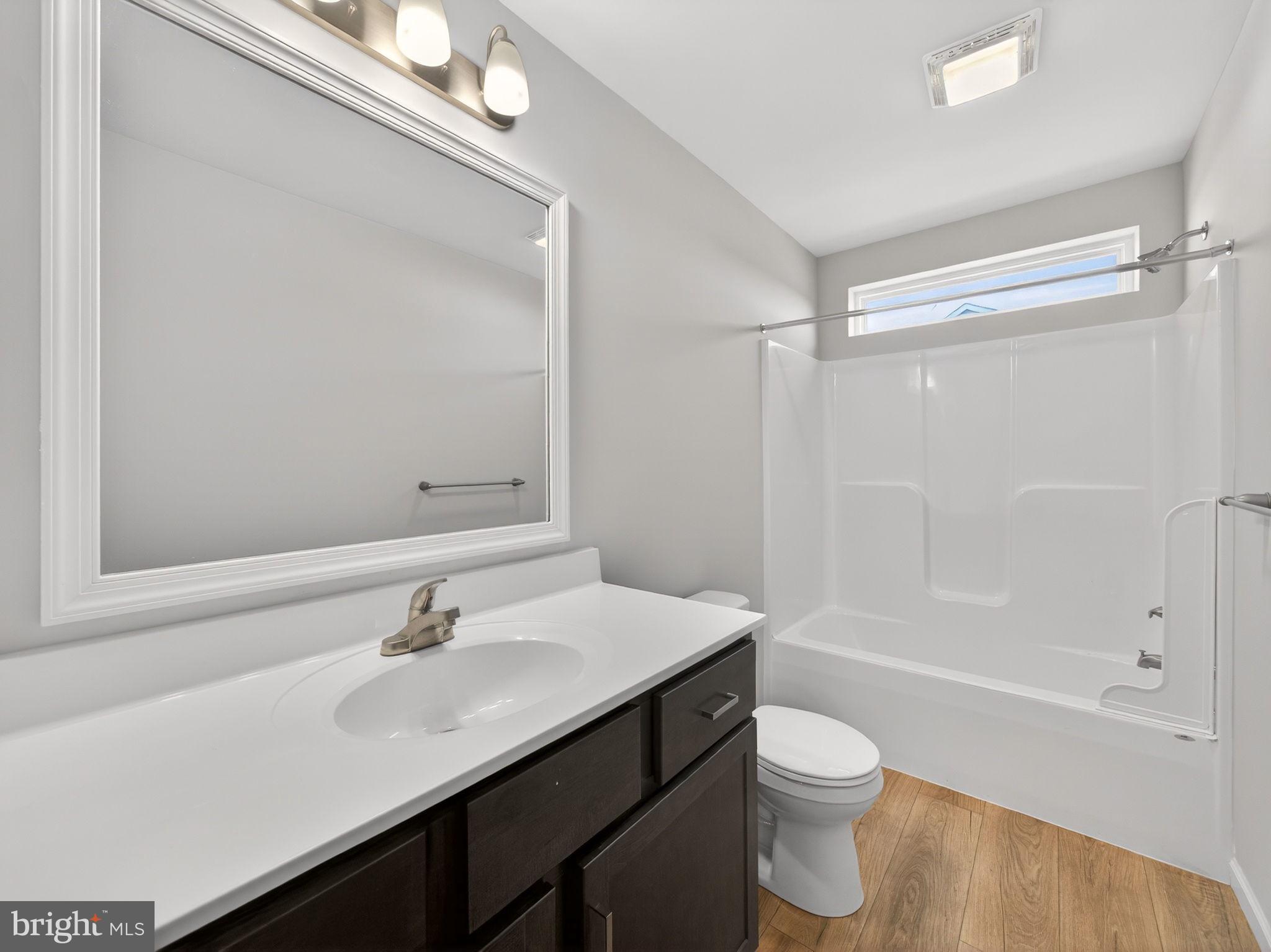 MCINTOSH FARMS - Residential