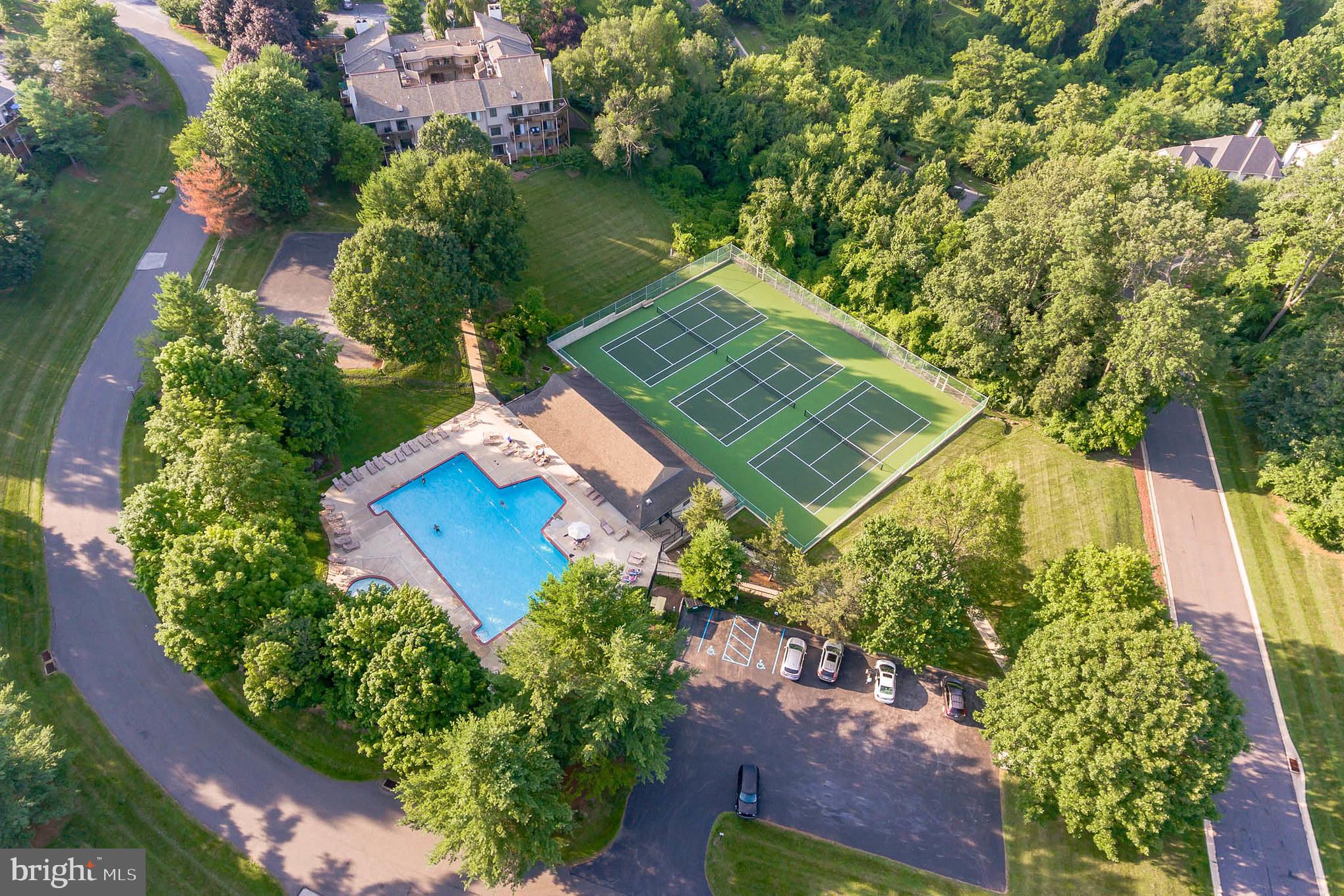 RUNNYMEADE FARMS - Land