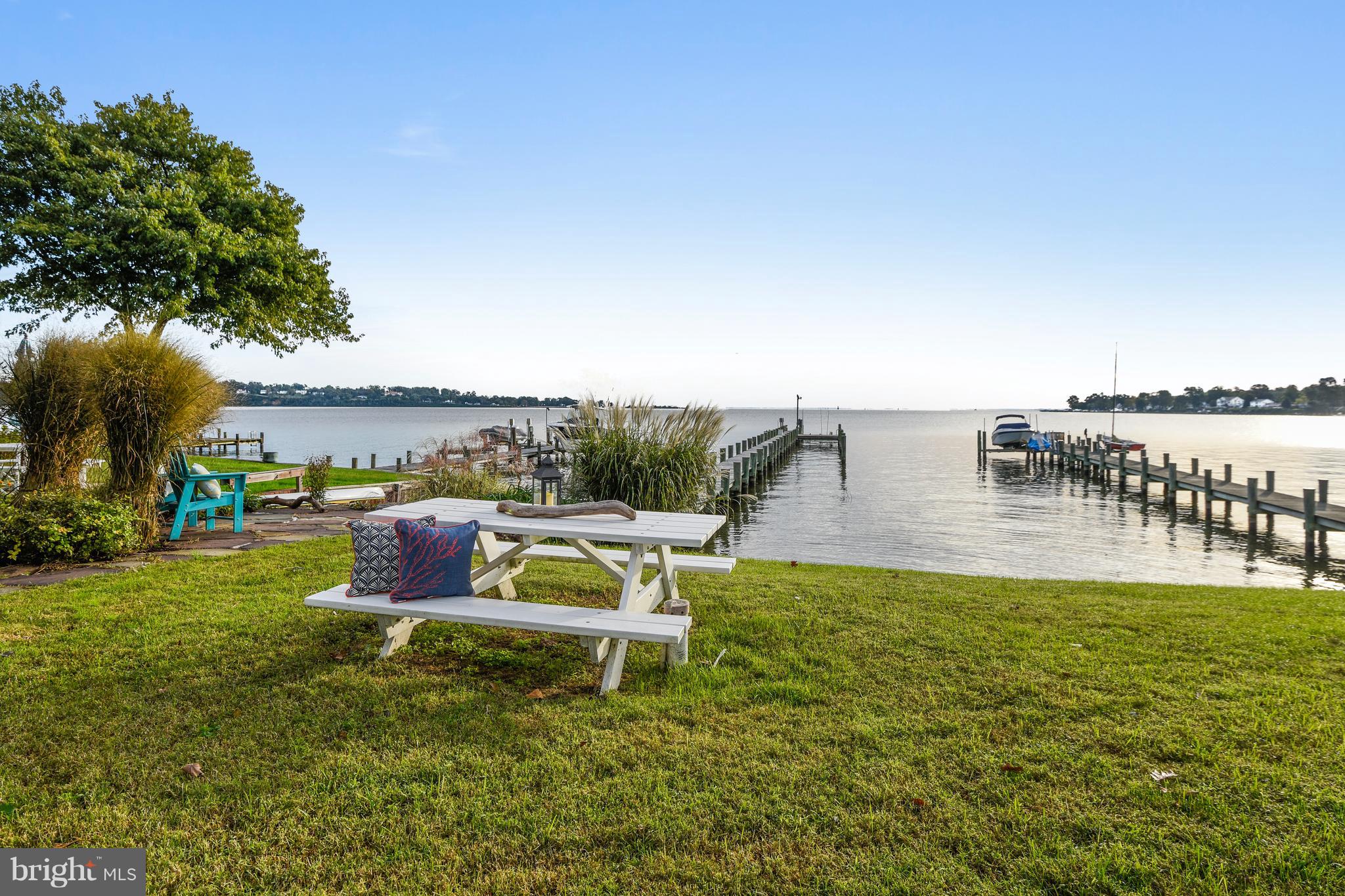 SHORE ACRES - Residential