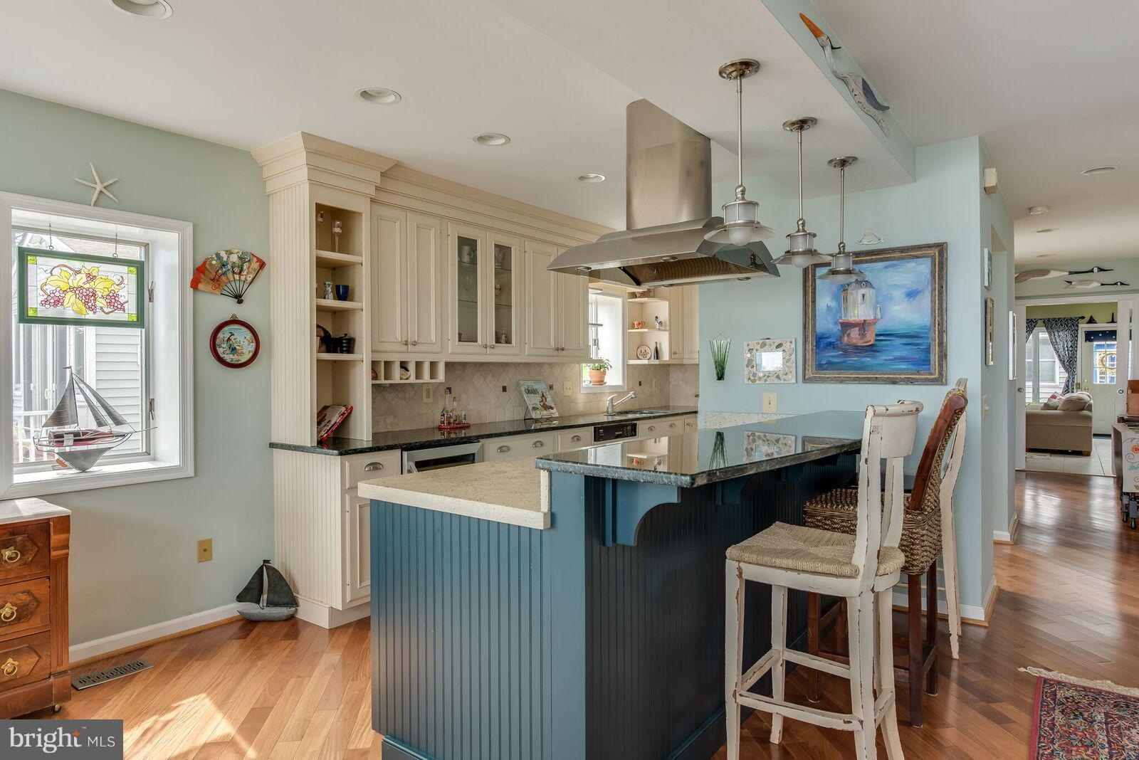 SHORE ACRES - Residential