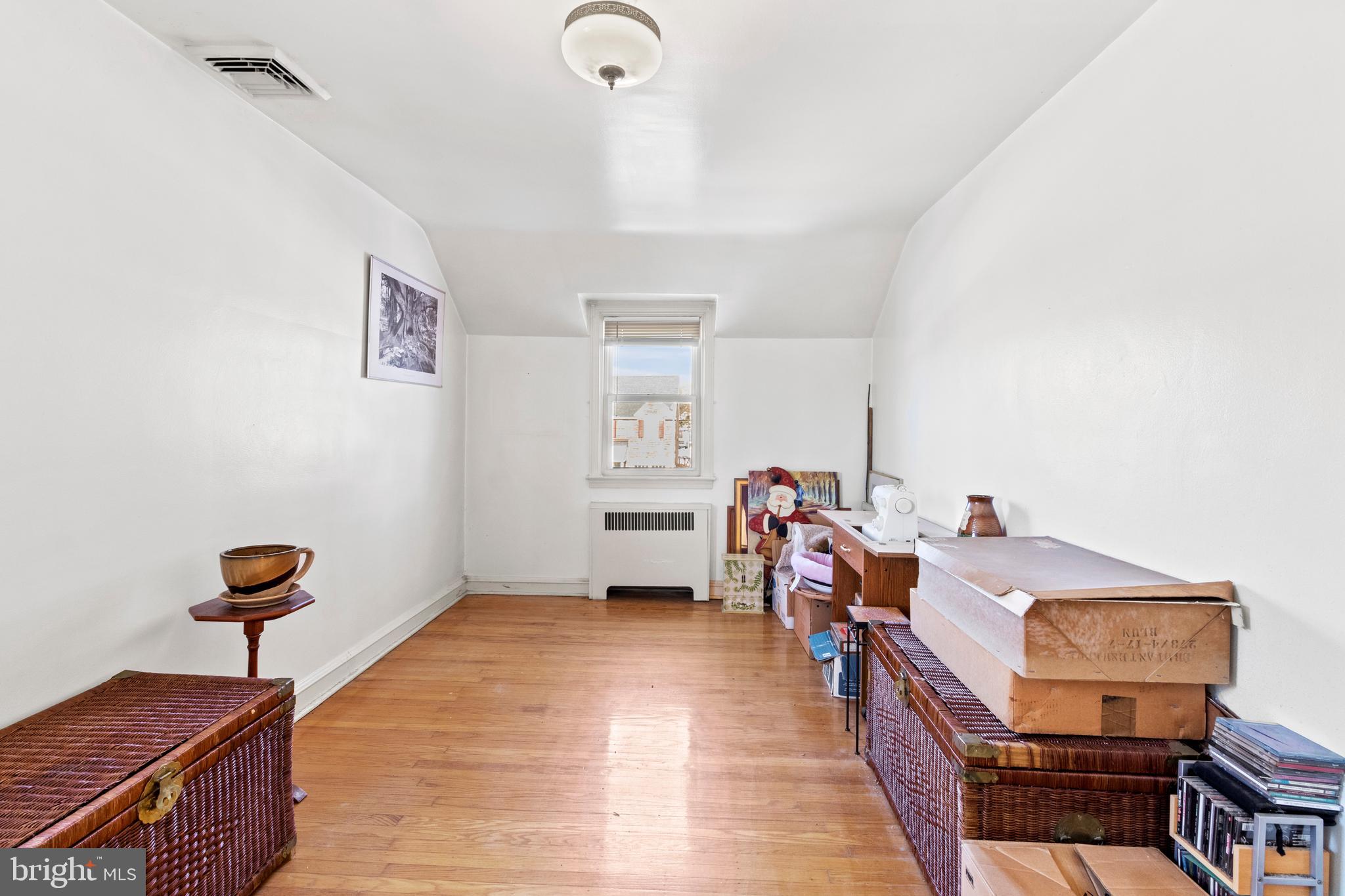 OAKMONT - Residential