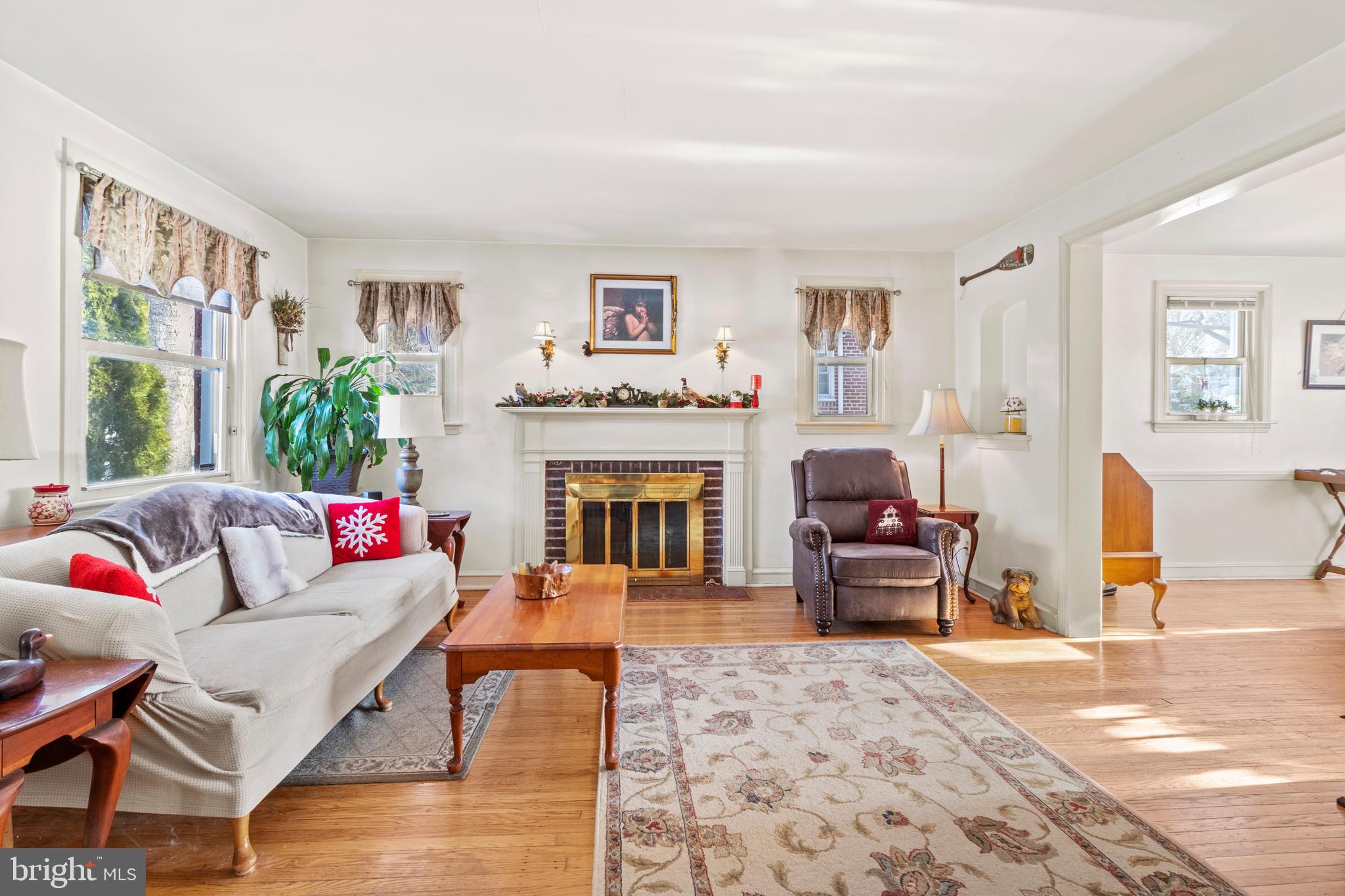 OAKMONT - Residential