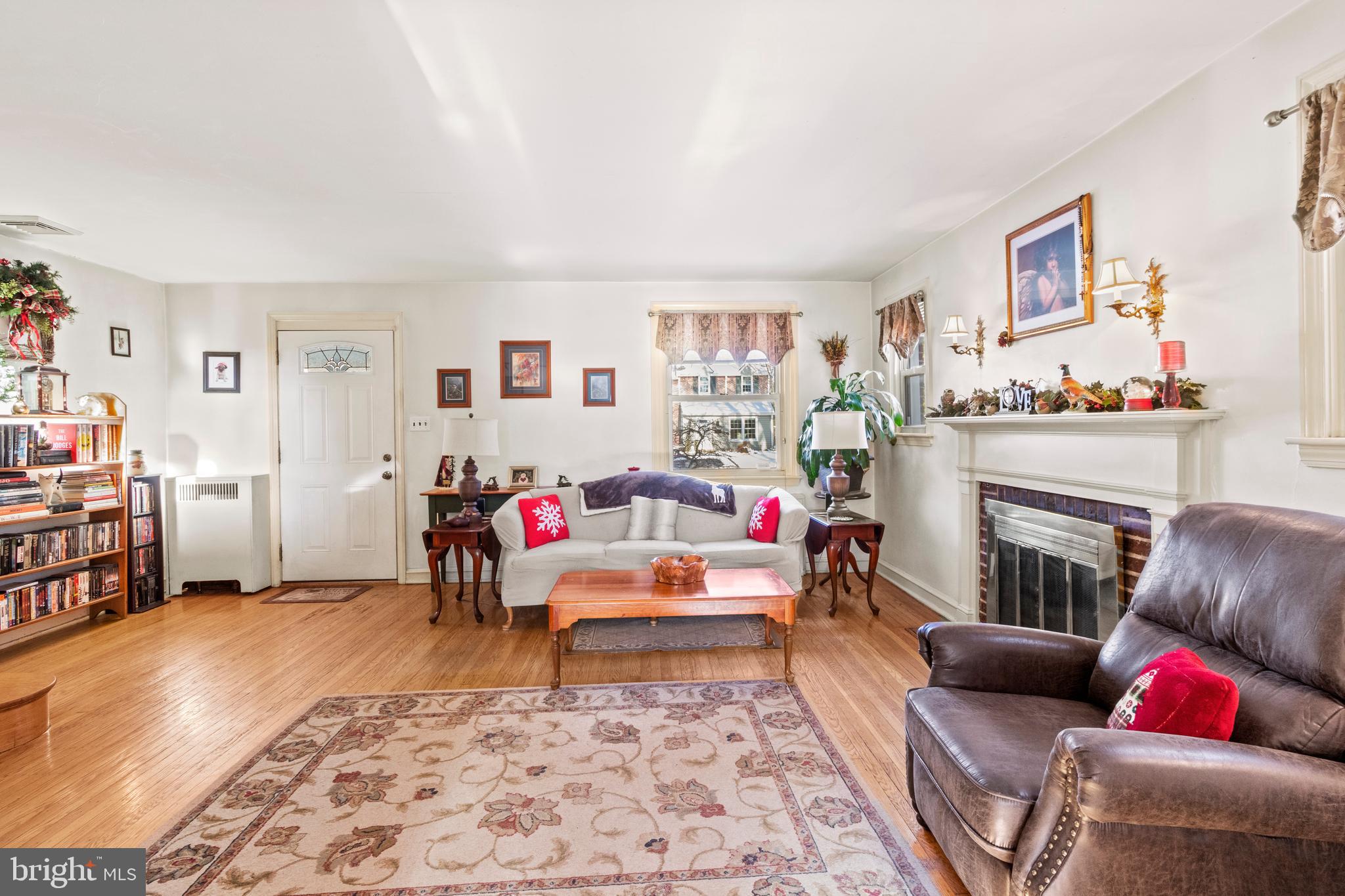 OAKMONT - Residential