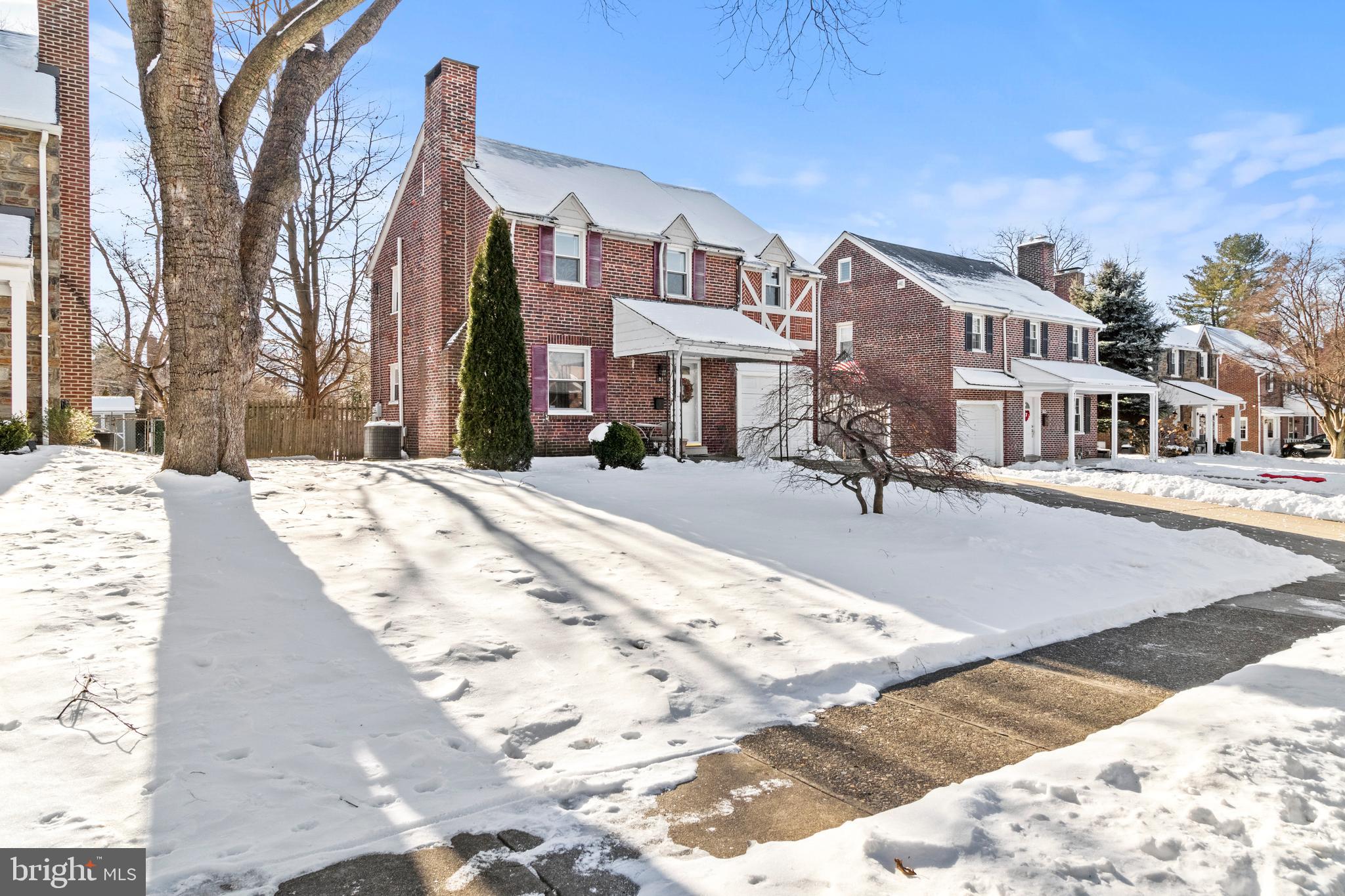 OAKMONT - Residential