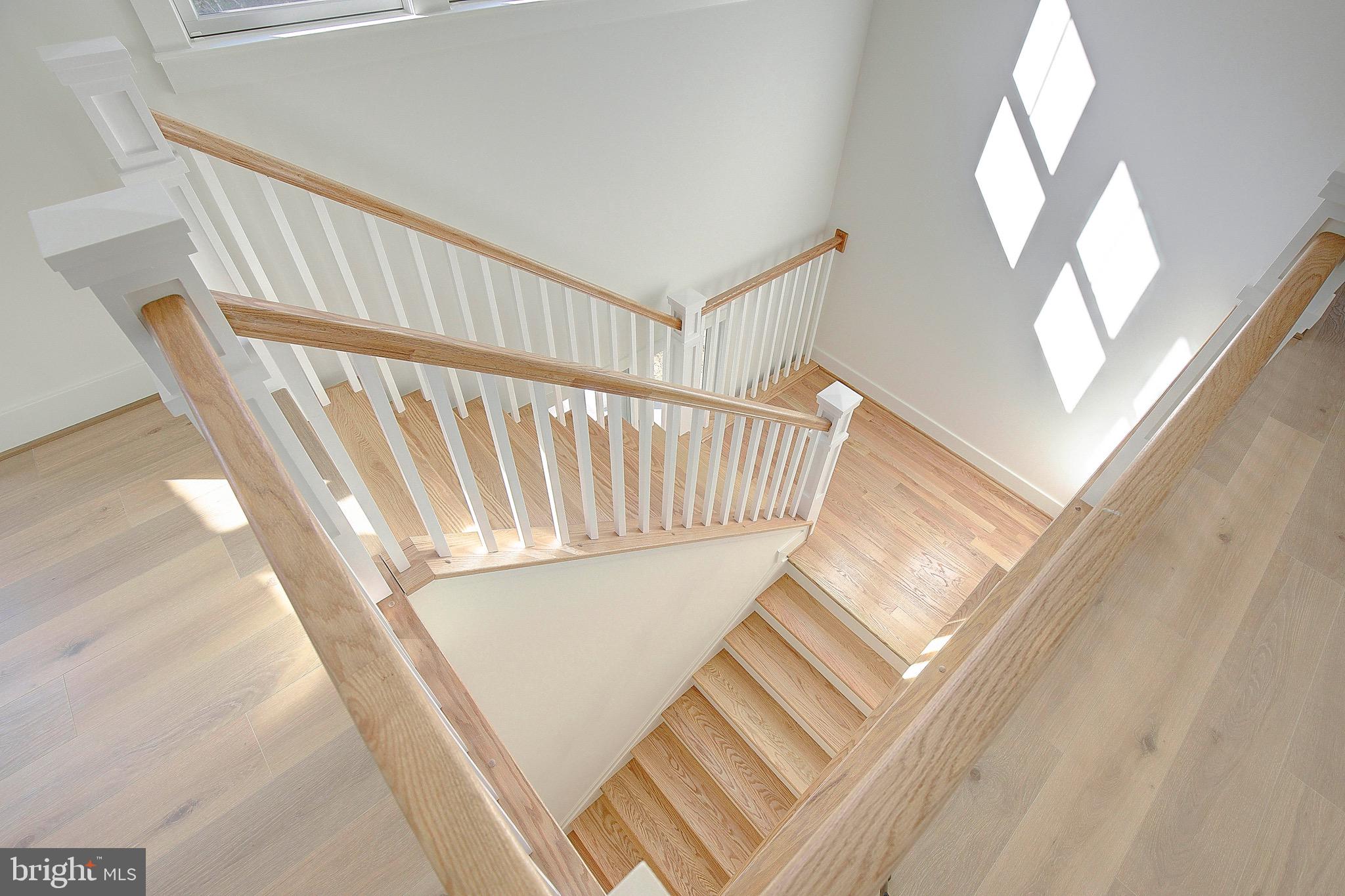 GLEN HILLS - Residential