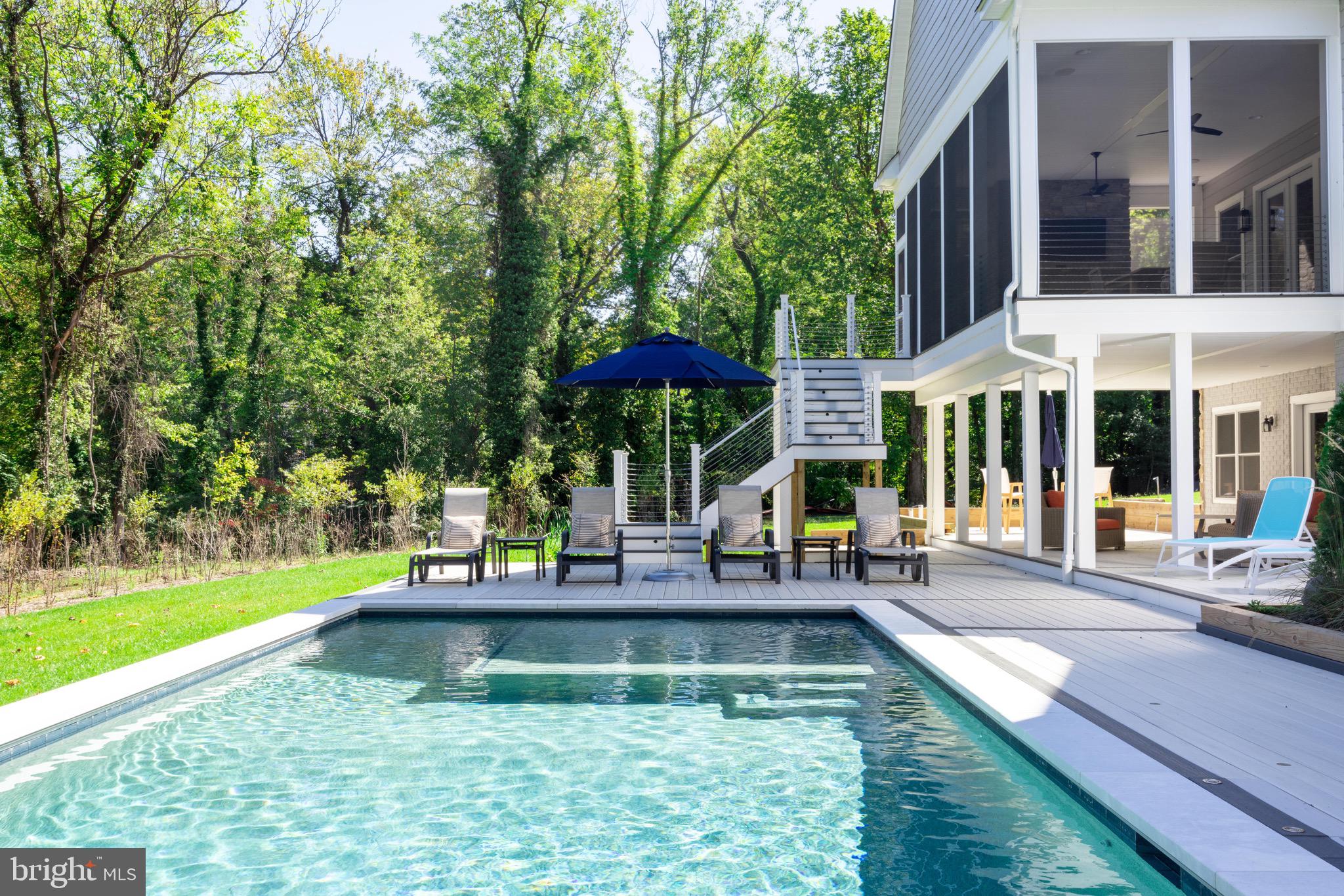 GLEN HILLS - Residential