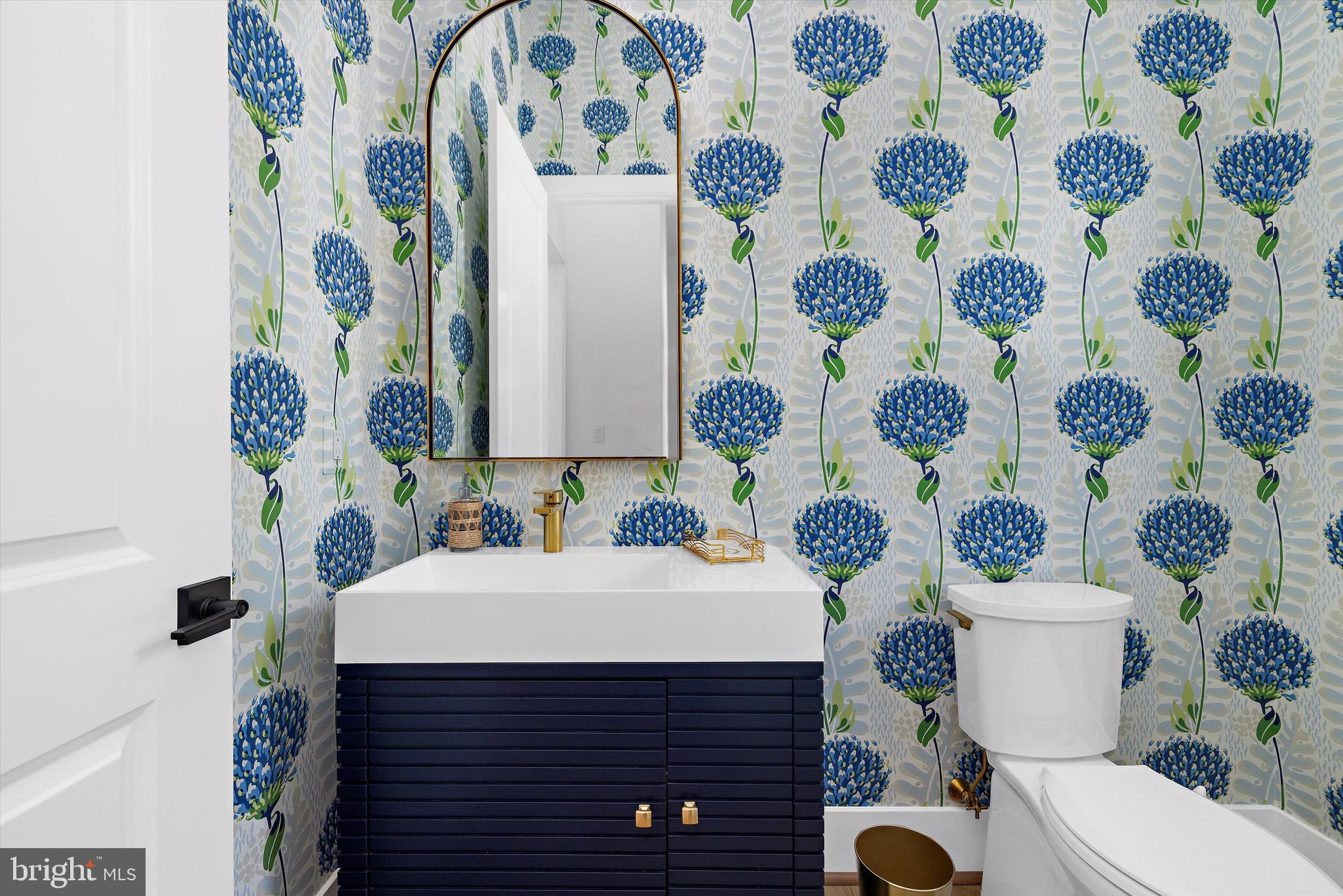 GLEN HILLS - Residential