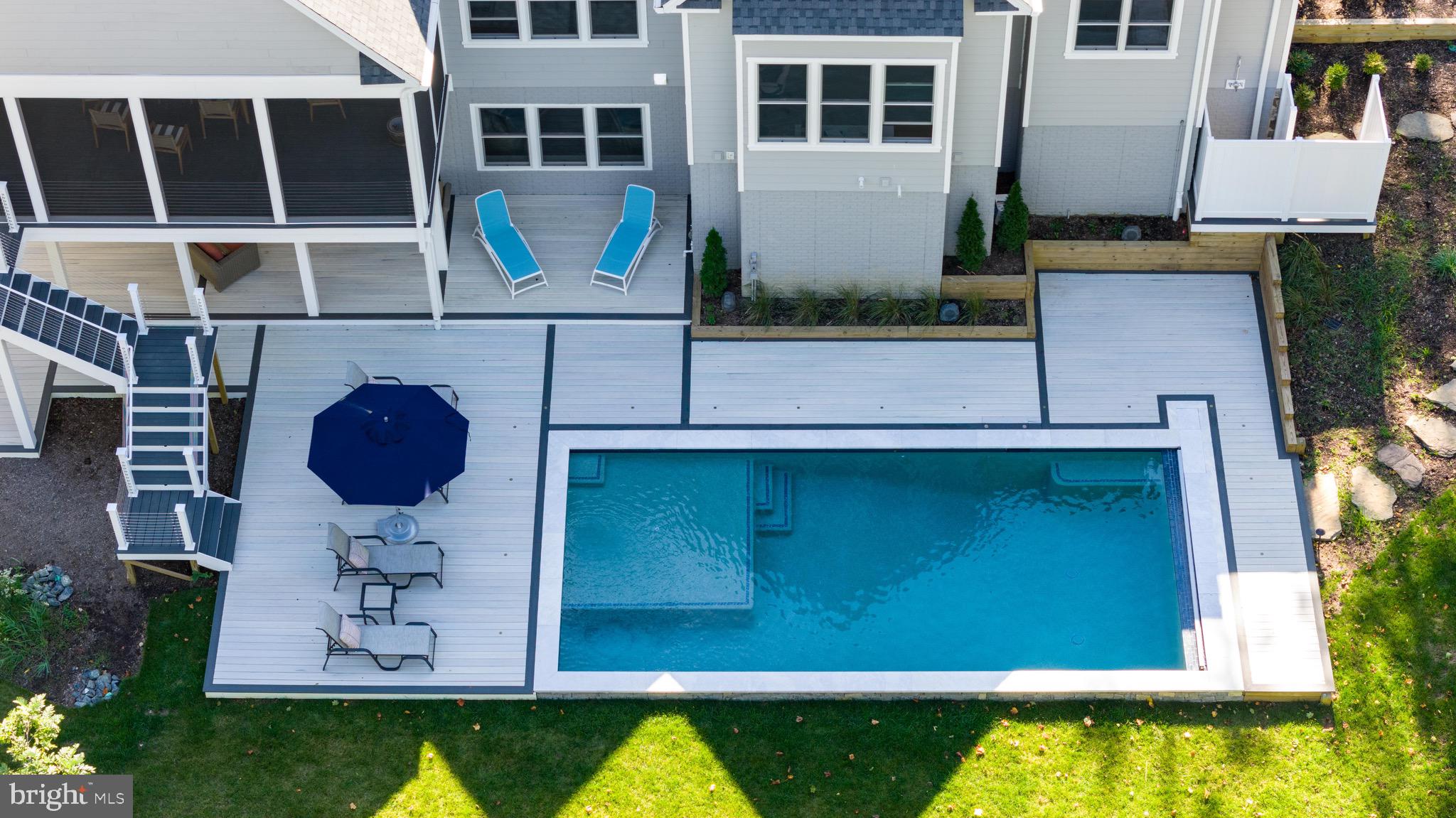 GLEN HILLS - Residential