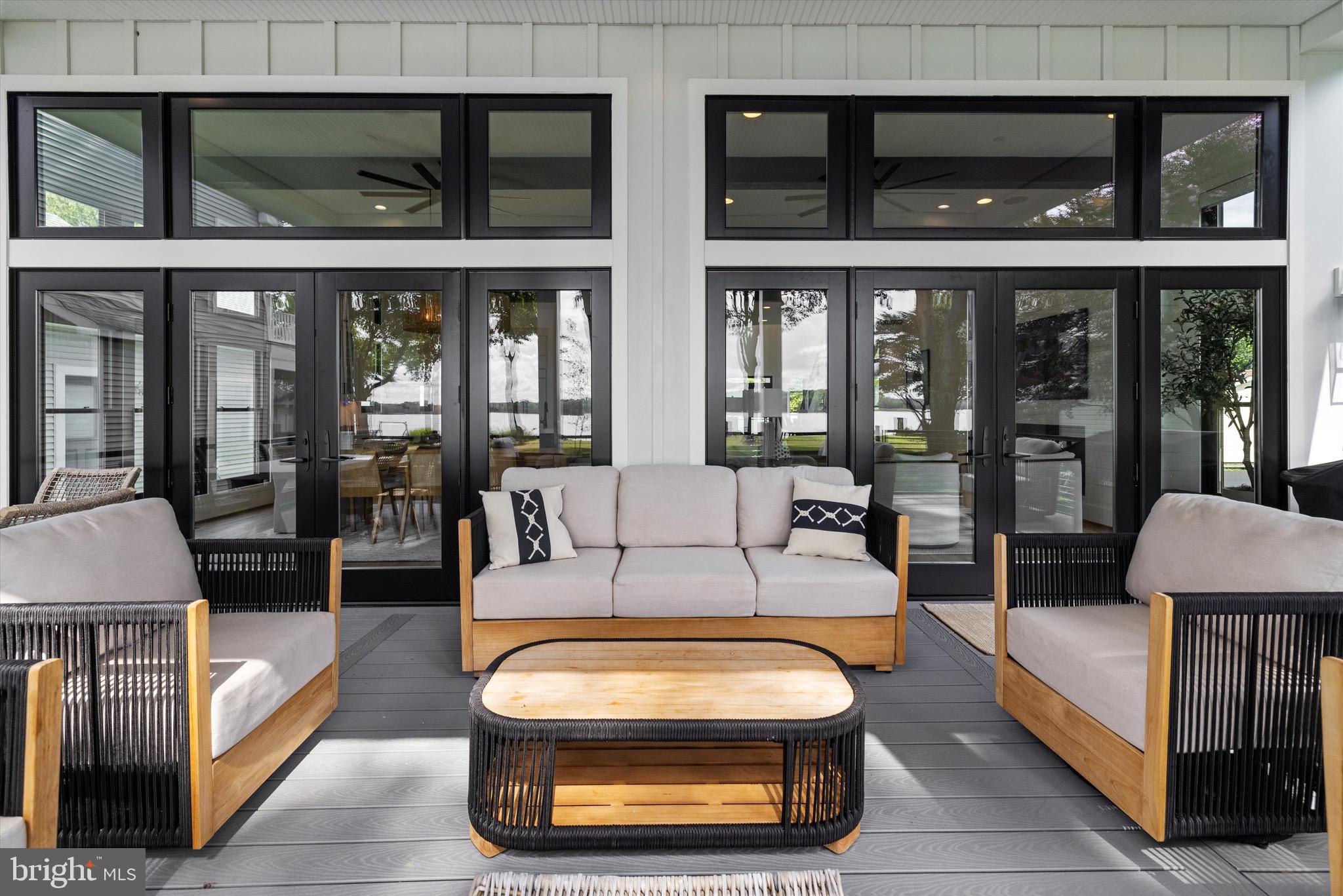 GLEN HILLS - Residential