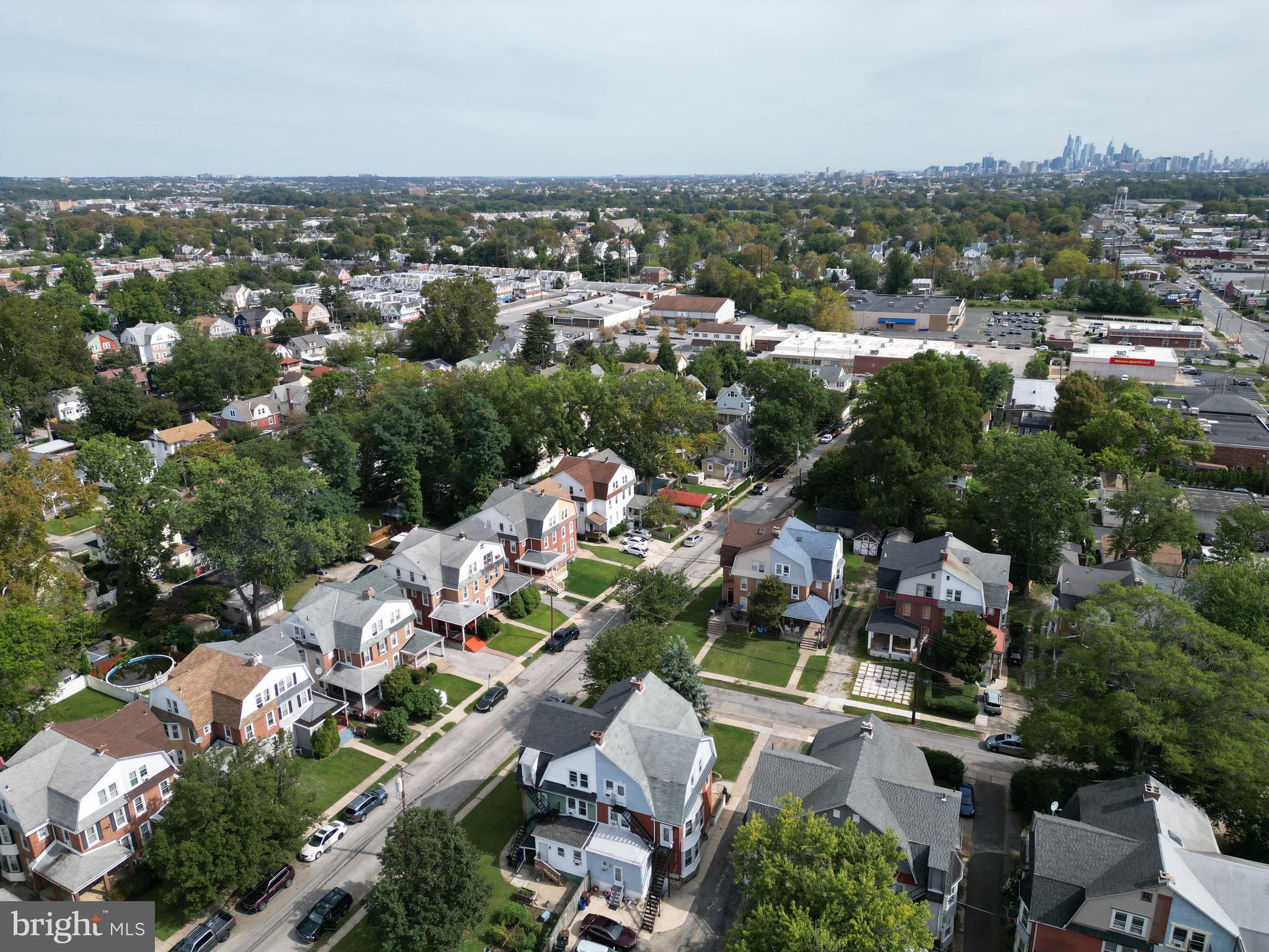 LANSDOWNE - Residential Lease