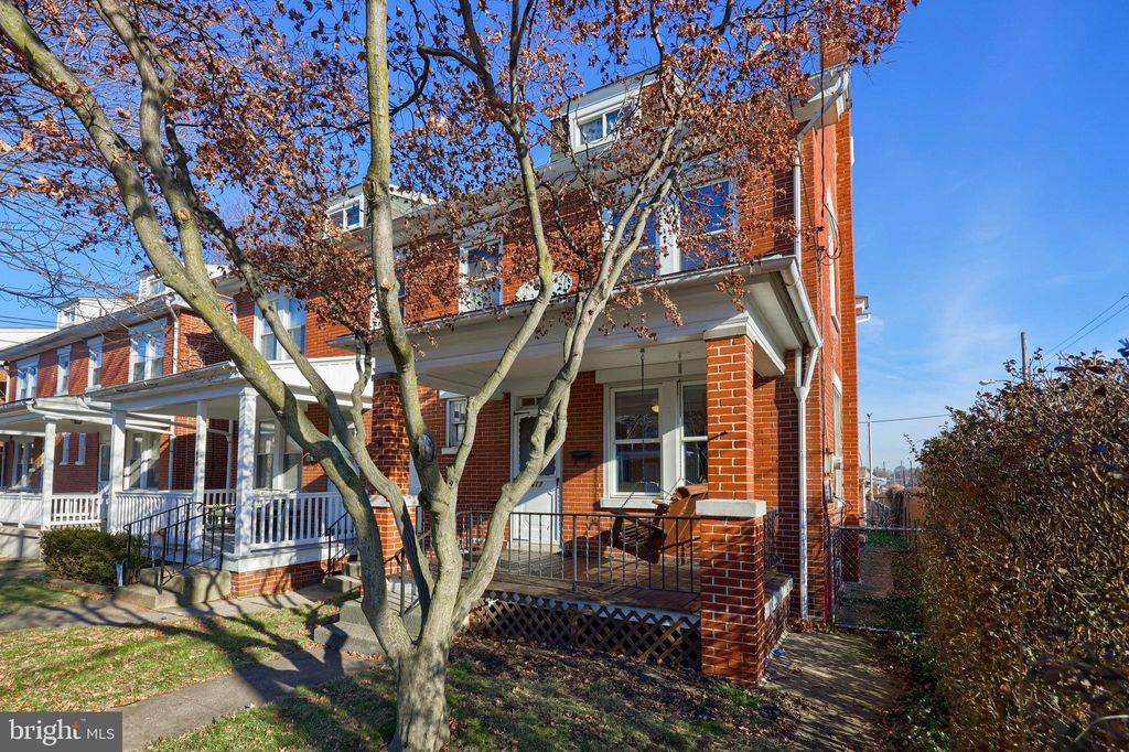 Photo of 617 N FRANKLIN ST, LANCASTER, PA 17602 (MLS # PALA2029230)