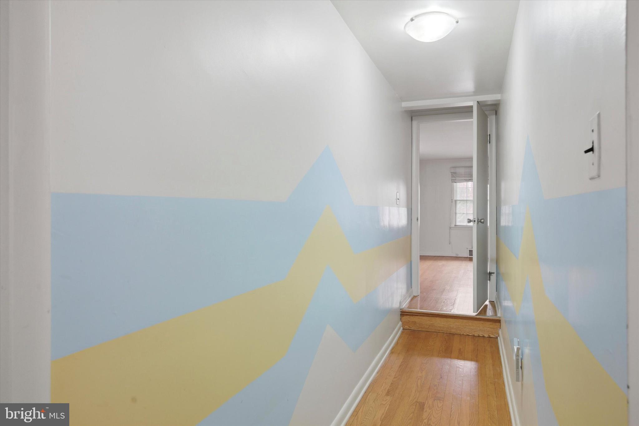 DREAM VALLEY - Commercial Sale