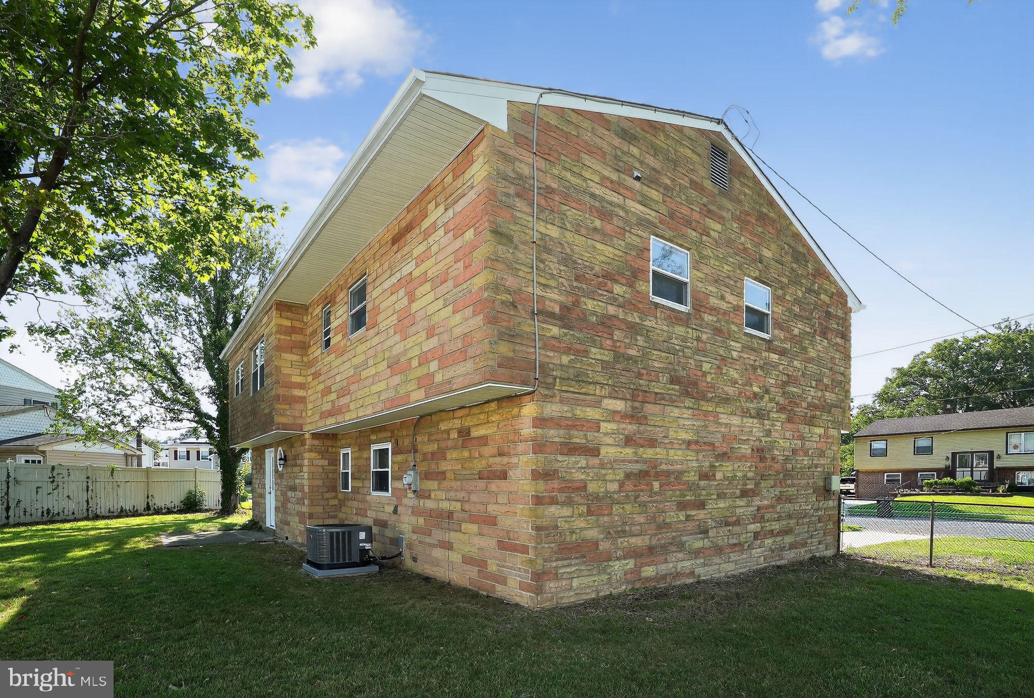 401 LAWNTON AVENUE