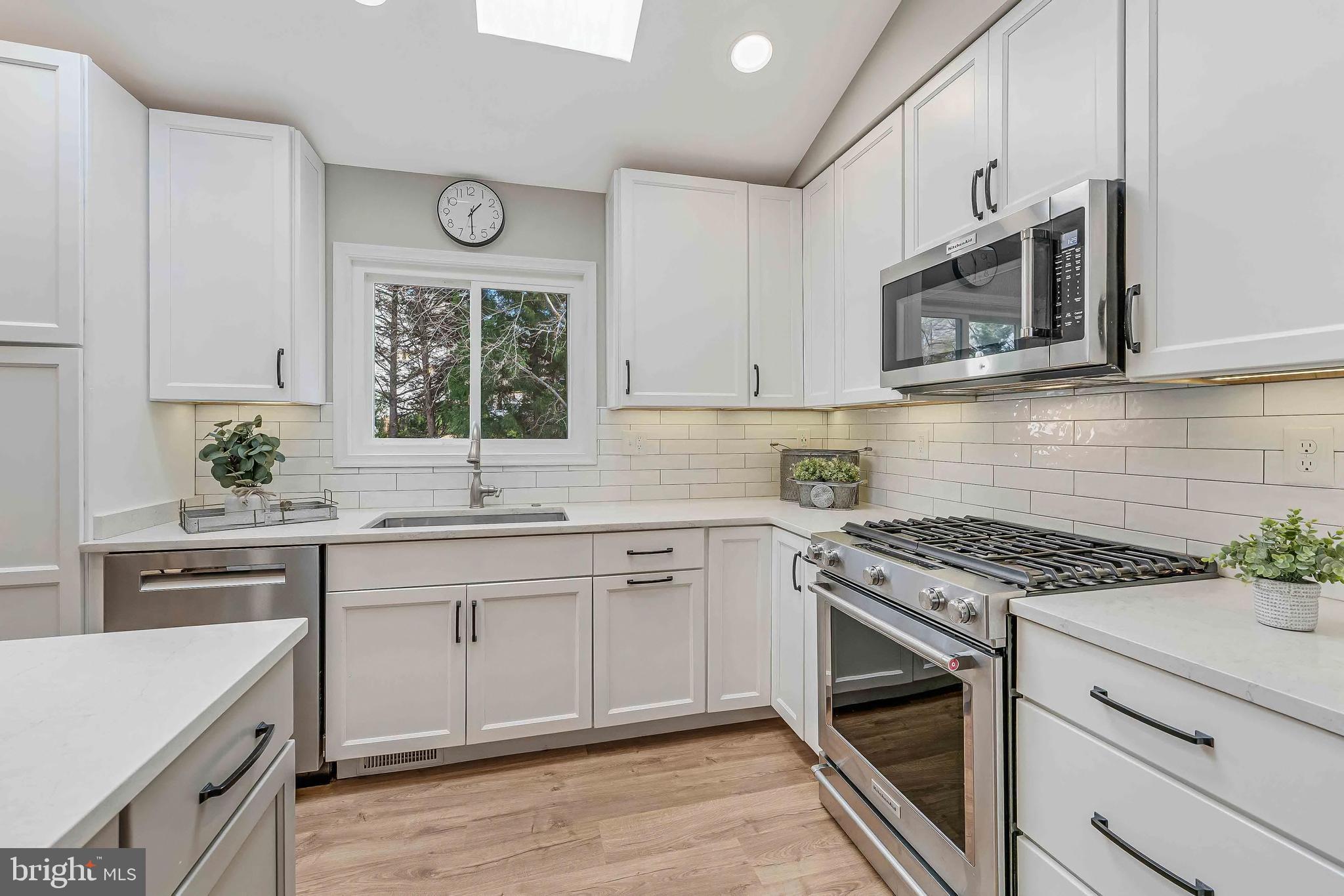 ARMFIELD ESTATES - Residential